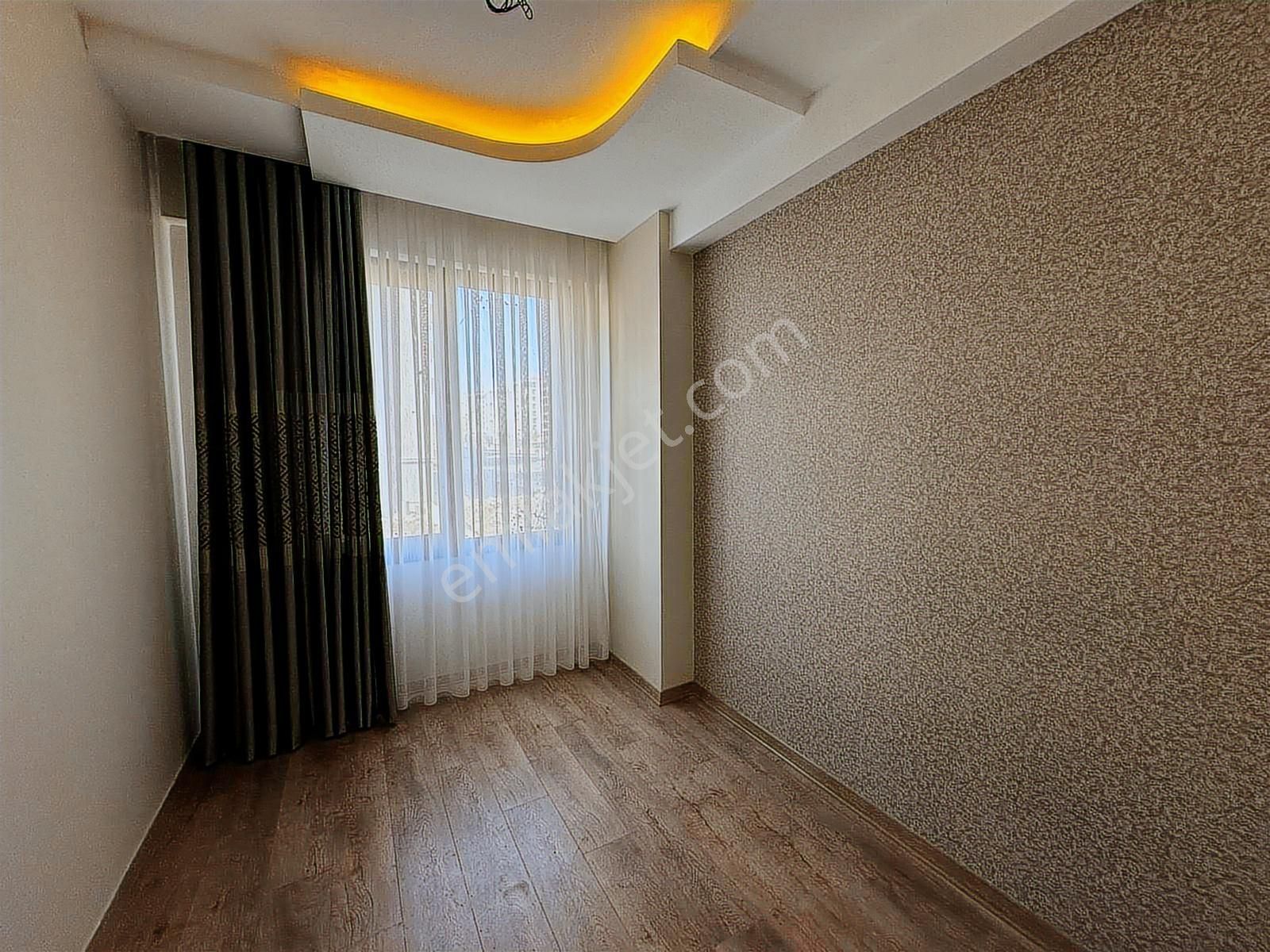 Rota'dan Orhan Doğan Caddesi 2+1 Satılık Daire / Bağcılar - Görsel 18