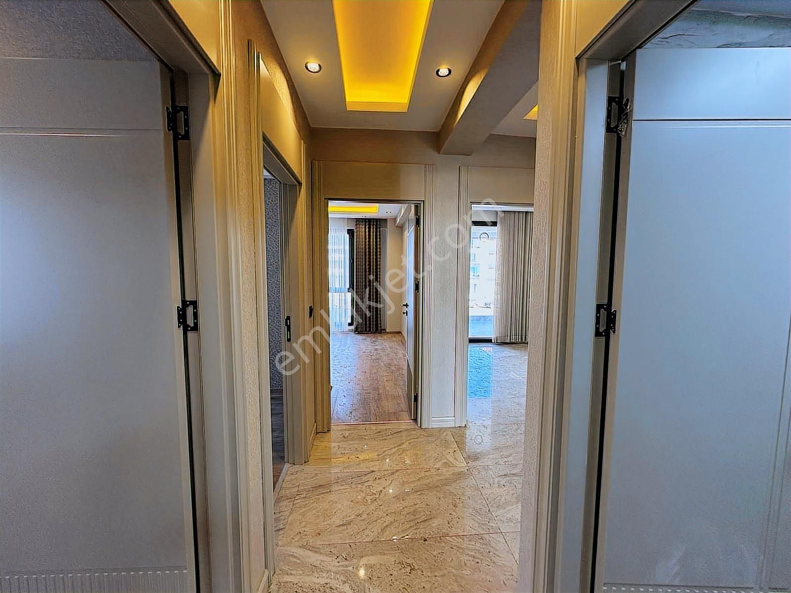 Rota'dan Orhan Doğan Caddesi 2+1 Satılık Daire / Bağcılar - Görsel 9