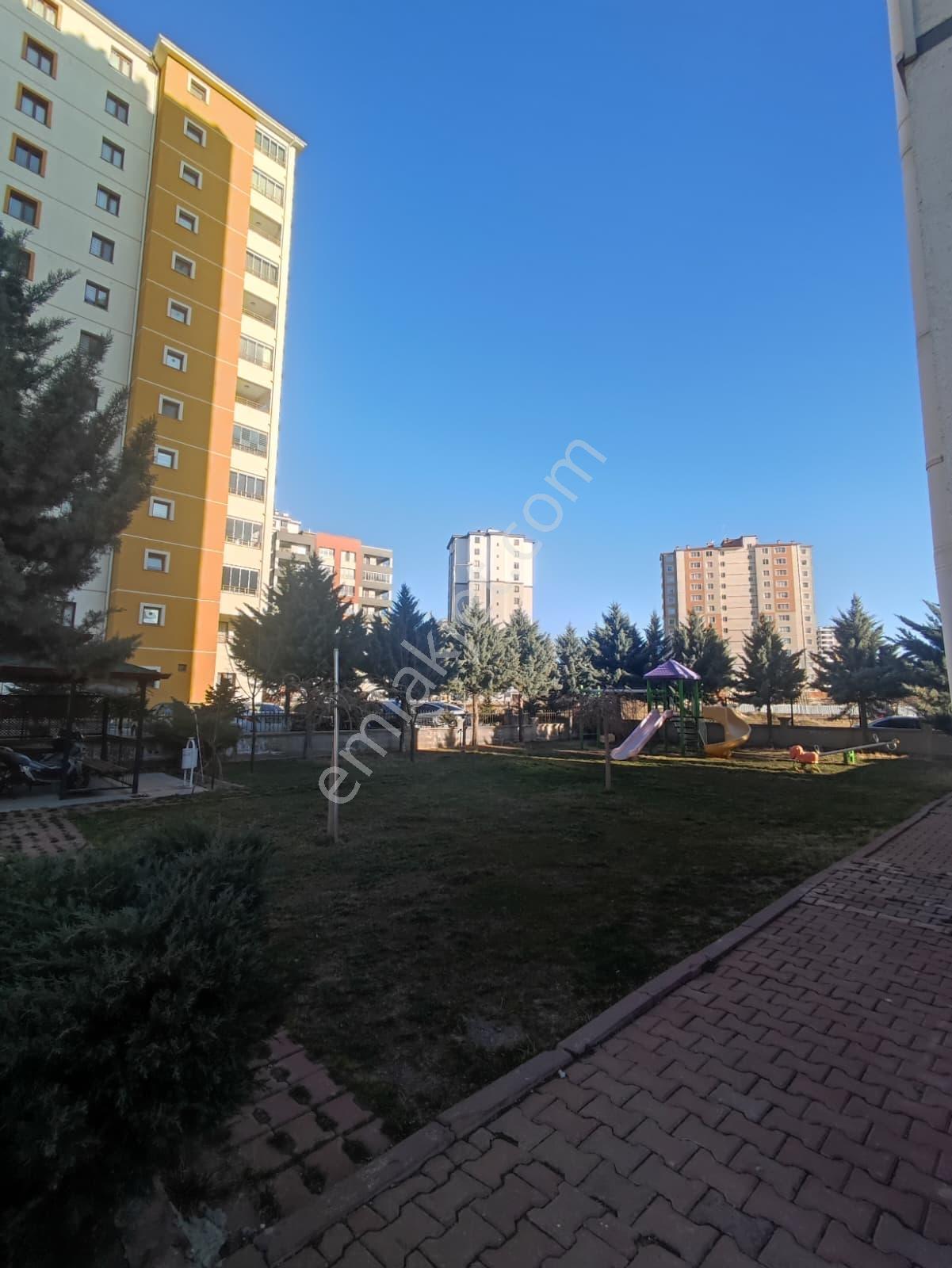Yakut Mahallesinde Muhteşem Konumda Satılık 3+1 Daire - Görsel 14
