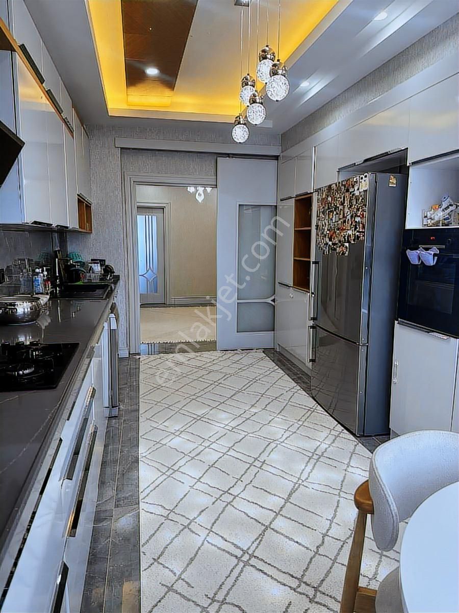 Rota'dan Winstown Avm Civarı 3+1 Ultra Lüks Havuzlu Daire - Görsel 31