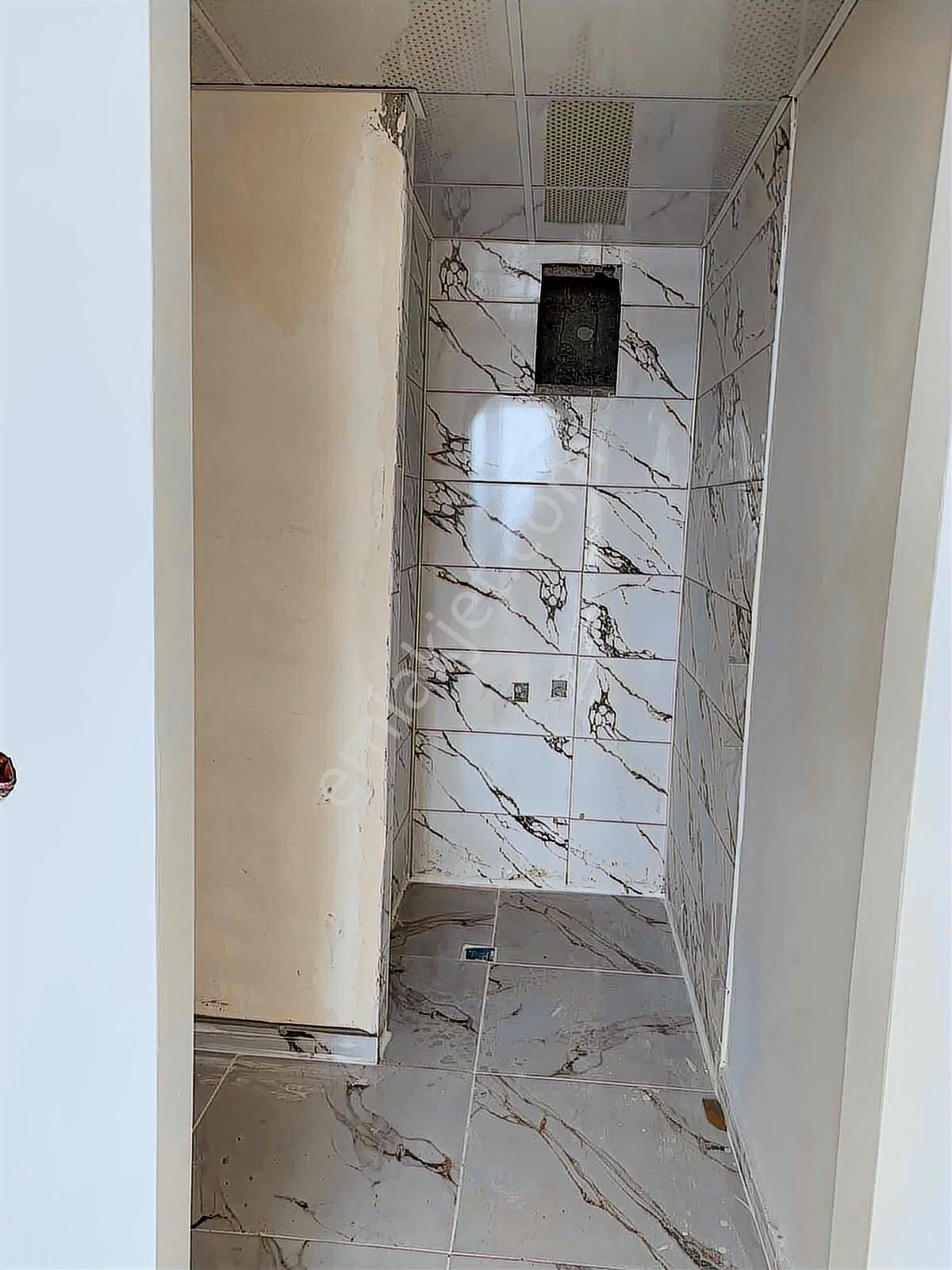 Rotadan Newroz Alanı Karşısında Satılık 2+1 Lüks Daire - Görsel 14