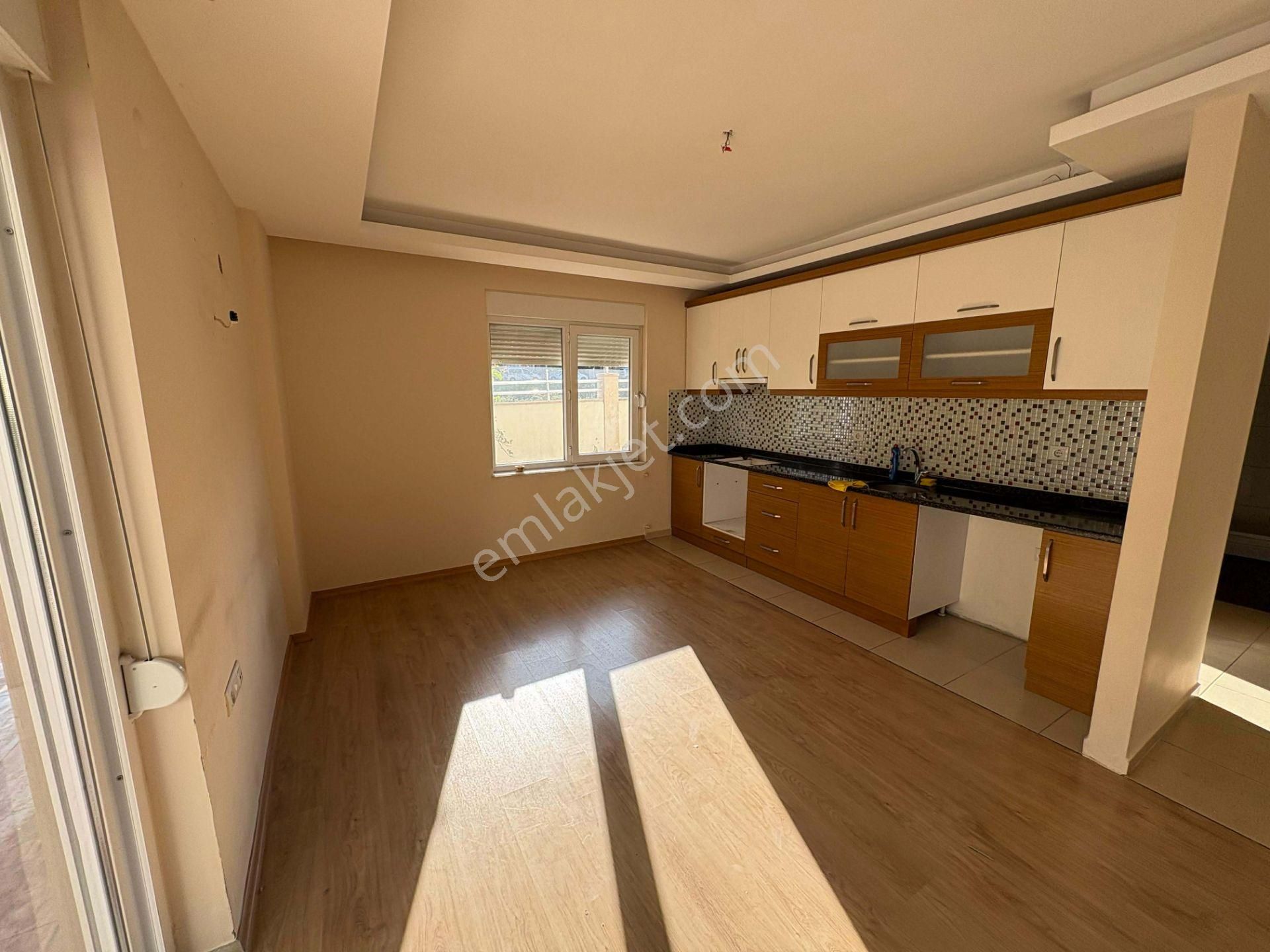 Şafak Emlak Kiralık Toros Mah Havuzlu Site İçerisinde 4+1 180 M2 - Görsel 3