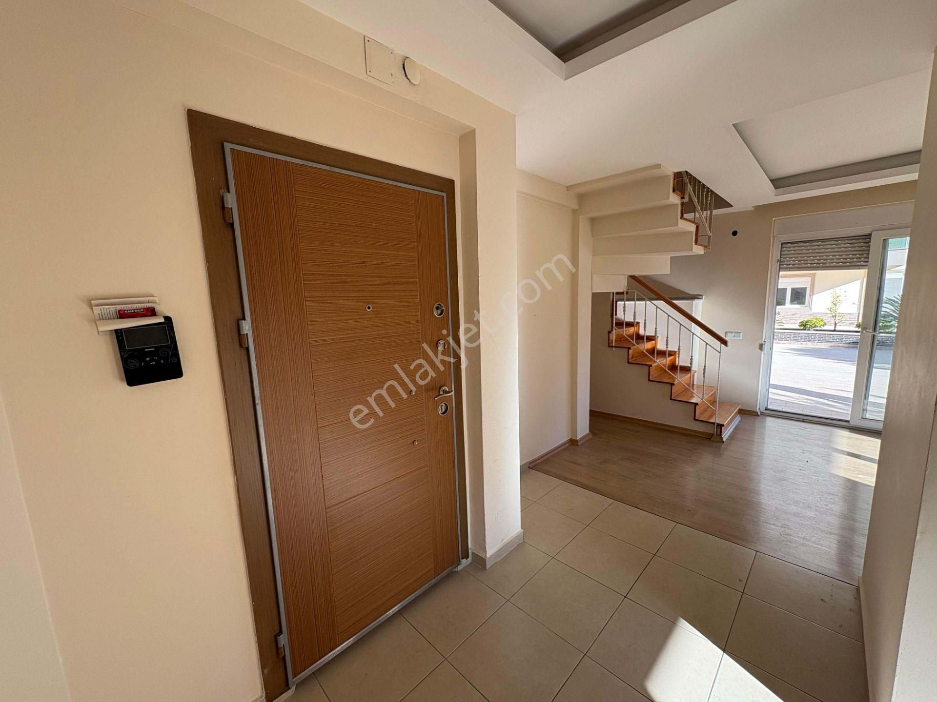 Şafak Emlak Kiralık Toros Mah Havuzlu Site İçerisinde 4+1 180 M2 - Görsel 21