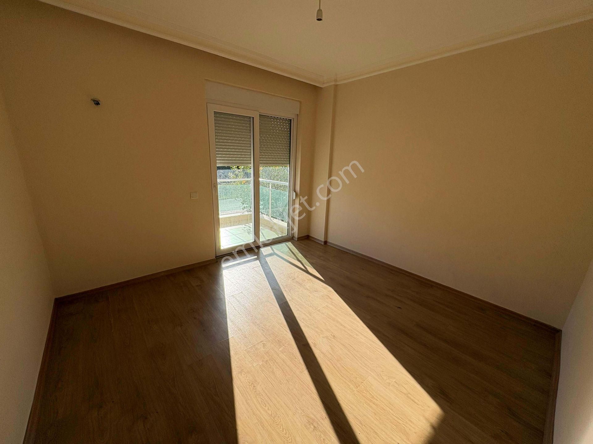 Şafak Emlak Kiralık Toros Mah Havuzlu Site İçerisinde 4+1 180 M2 - Görsel 14