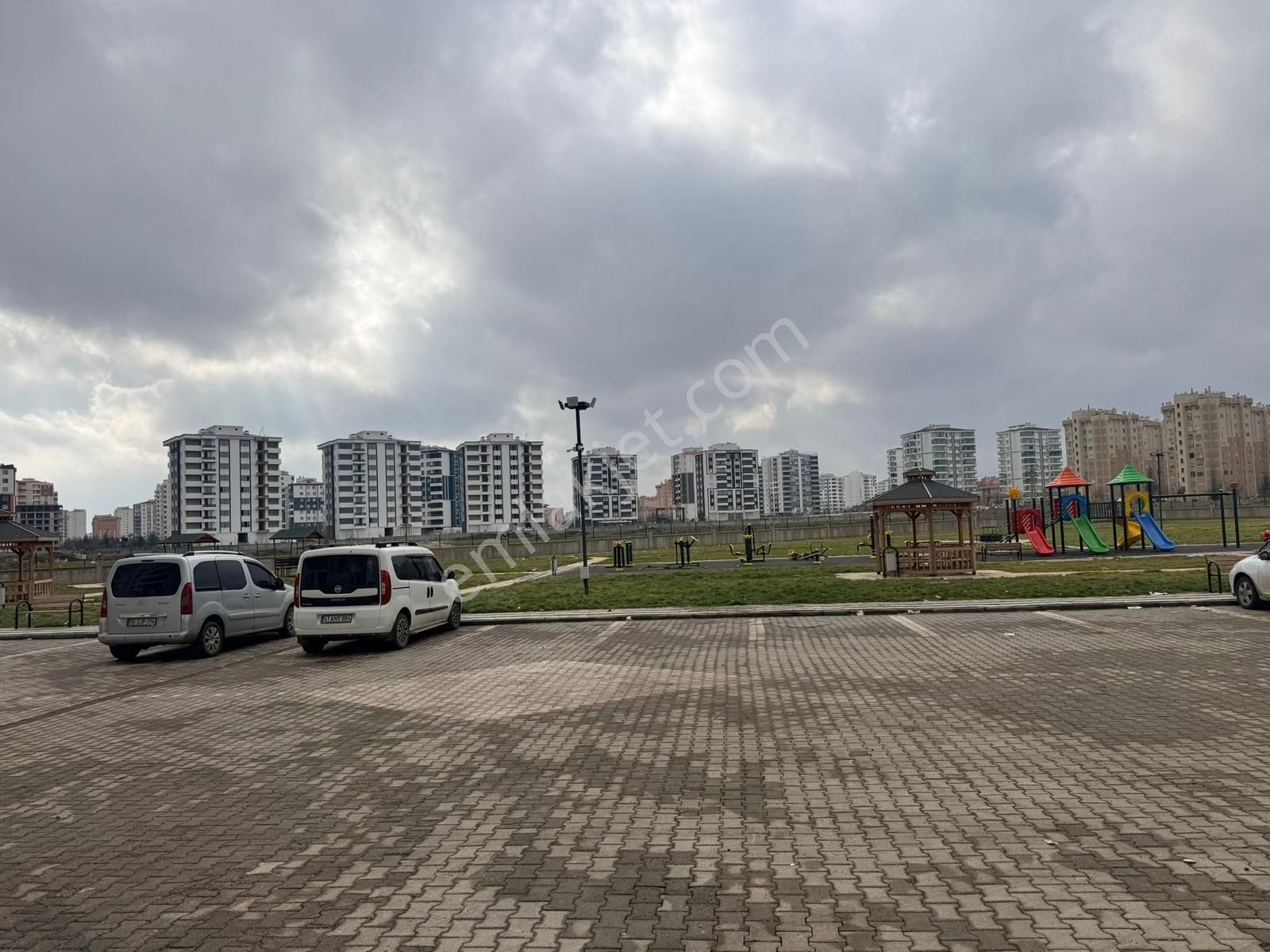 Rota'dan Üçkuyular Da 2.5+1 Ultra Lüks Fırsat Daire - Görsel 14