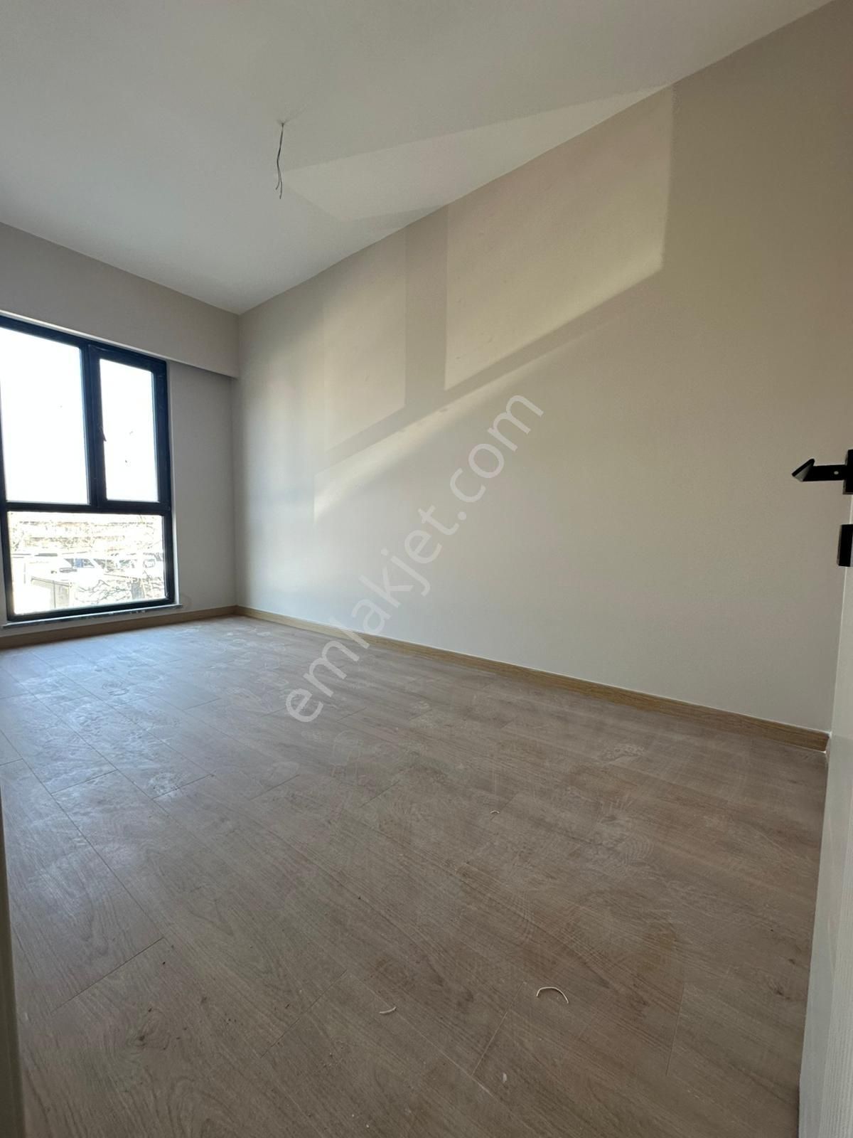 Gülbahçe Pazar Pazarı Caddesinde | Sıfır 2+1 Ara Kat Otoparklı Satılık Daire - Görsel 11