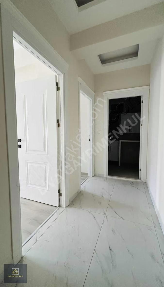 Menderes Atatürk Caddesi'nde Satılık 2+1 Daireler - Görsel 25