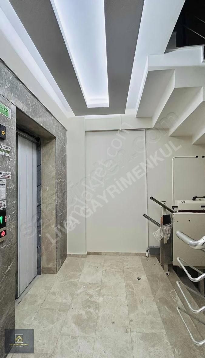 Menderes Atatürk Caddesi'nde Satılık 2+1 Daireler - Görsel 17