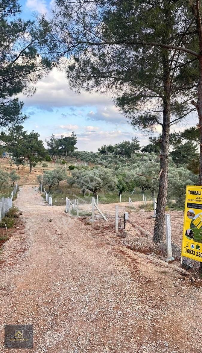 Torbalı Demirci Köyü Manzaralı Satılık Arsa 250m² Hazır Altyapı - Görsel 5
