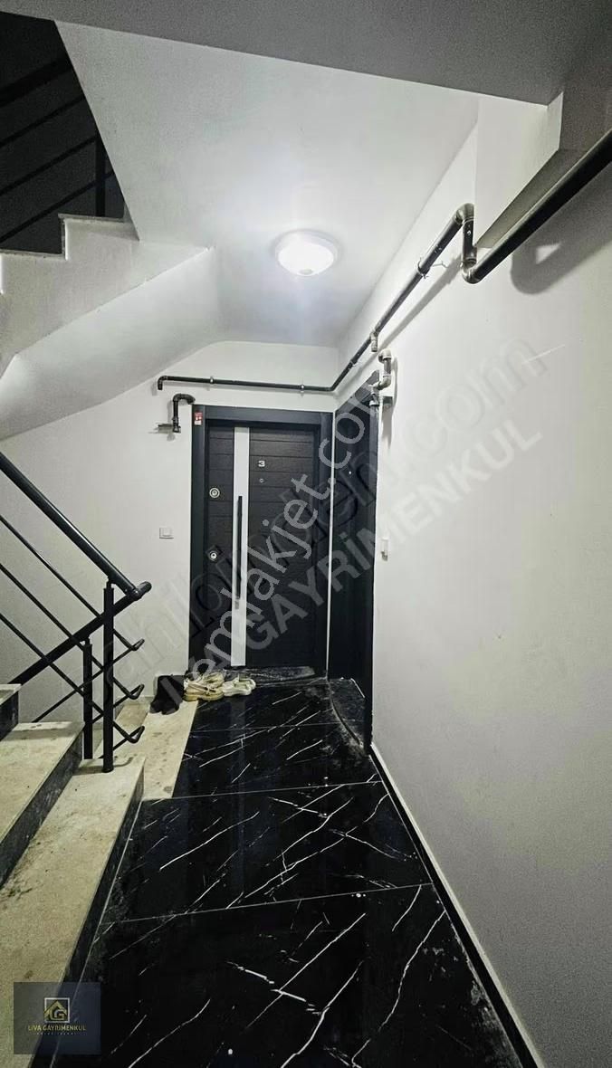 Buca İnönü'de Eşyalı 1+1 Daire - İzban Yakını Yatırım Fırsatı - Görsel 29