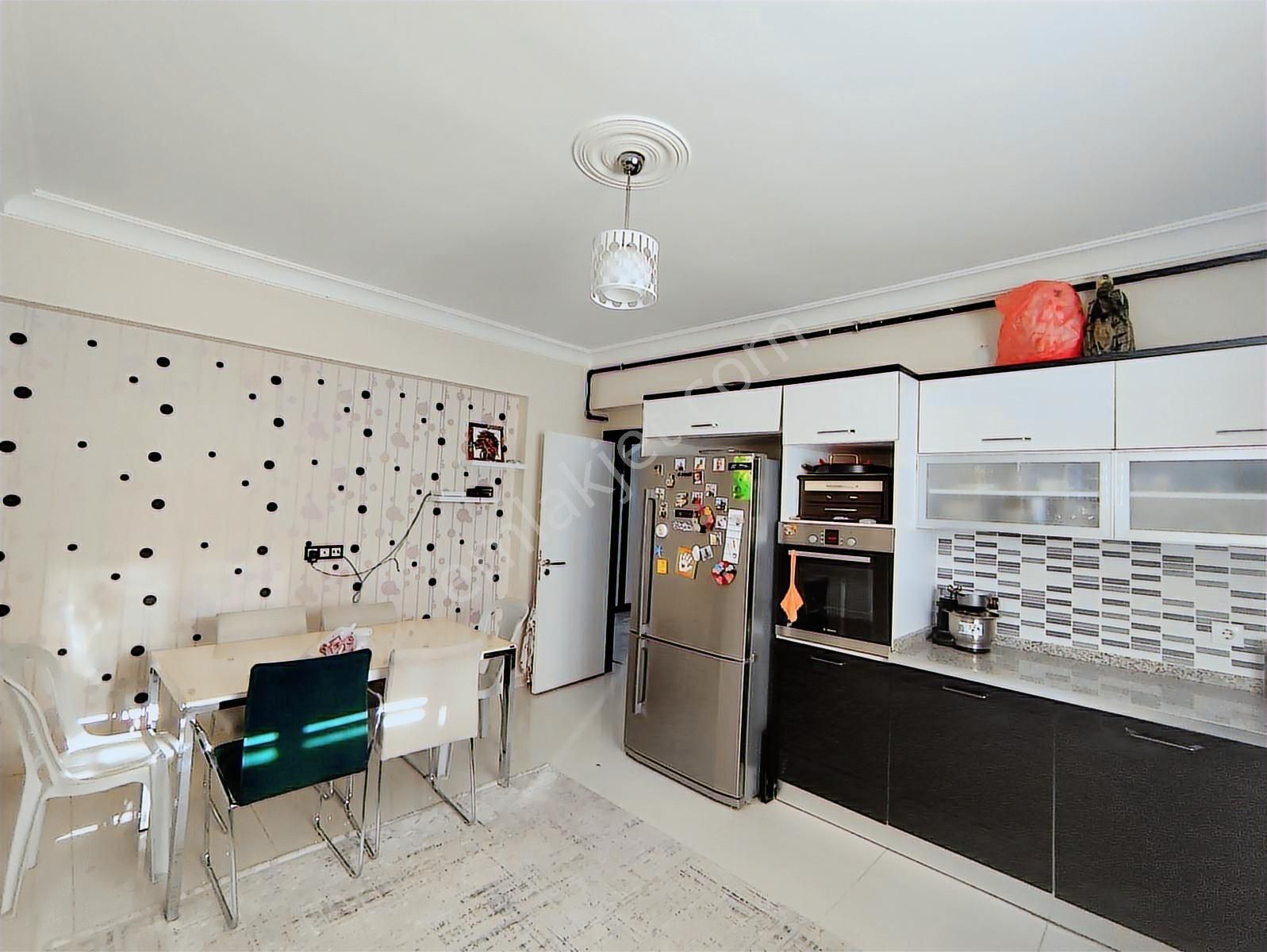 Rota'dan Otogar Arkası 3+1 Havuzlu Cam Balkonlu Daire