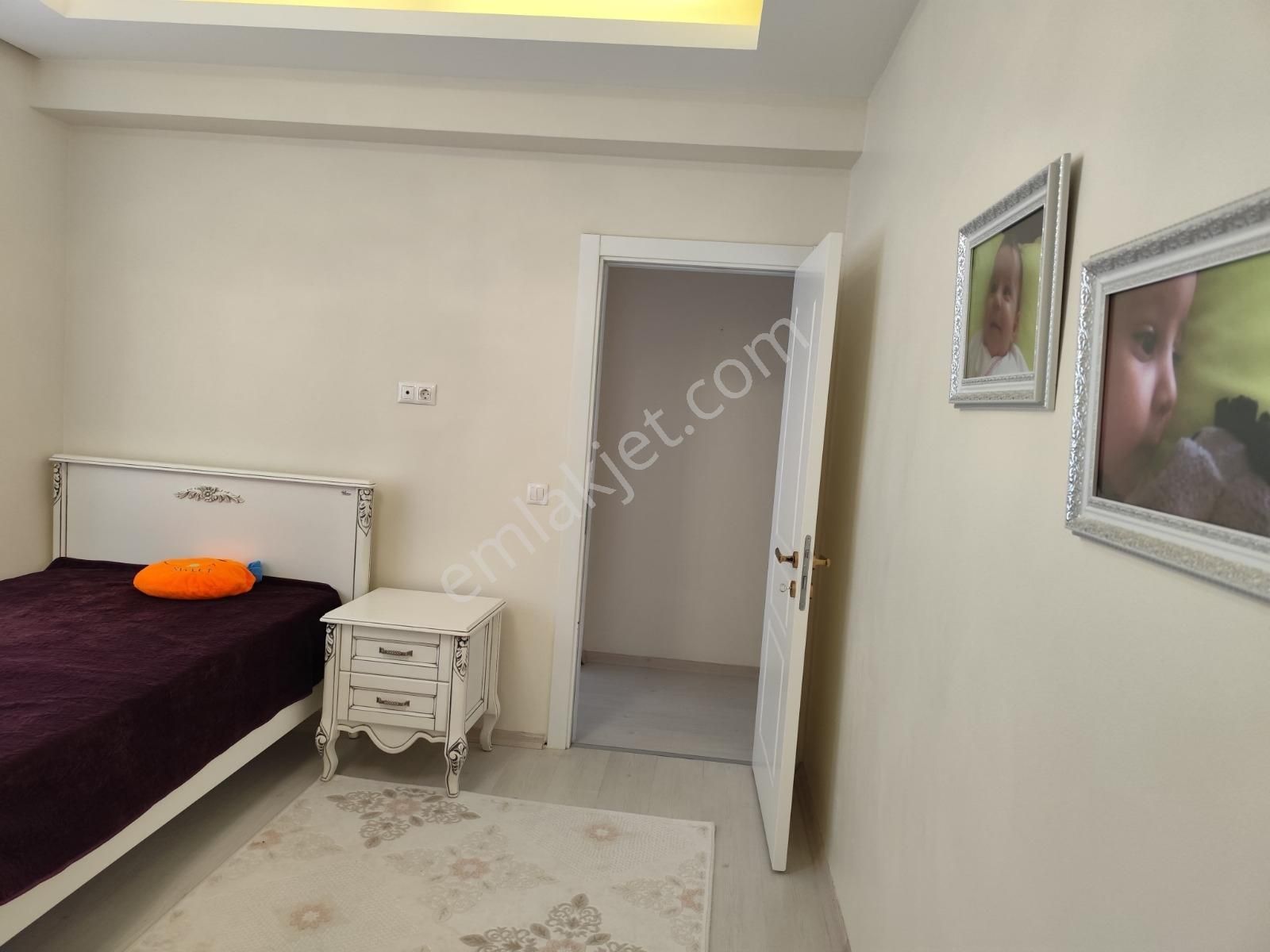 Rota'dan 50 Lik Yol'da Özel Okullar Bölgesi Eşyalı 2.5+1 Daire - Görsel 24