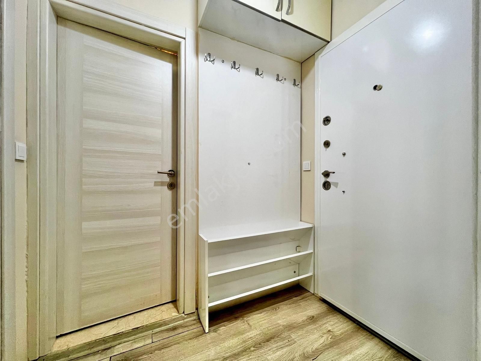 ꧁ay Emlaktan꧂akçay'da Full Kredili Ön Cephe Kombili Asansörlü Muhteşem Konumlu Satılık 1+1 Daire - Görsel 16