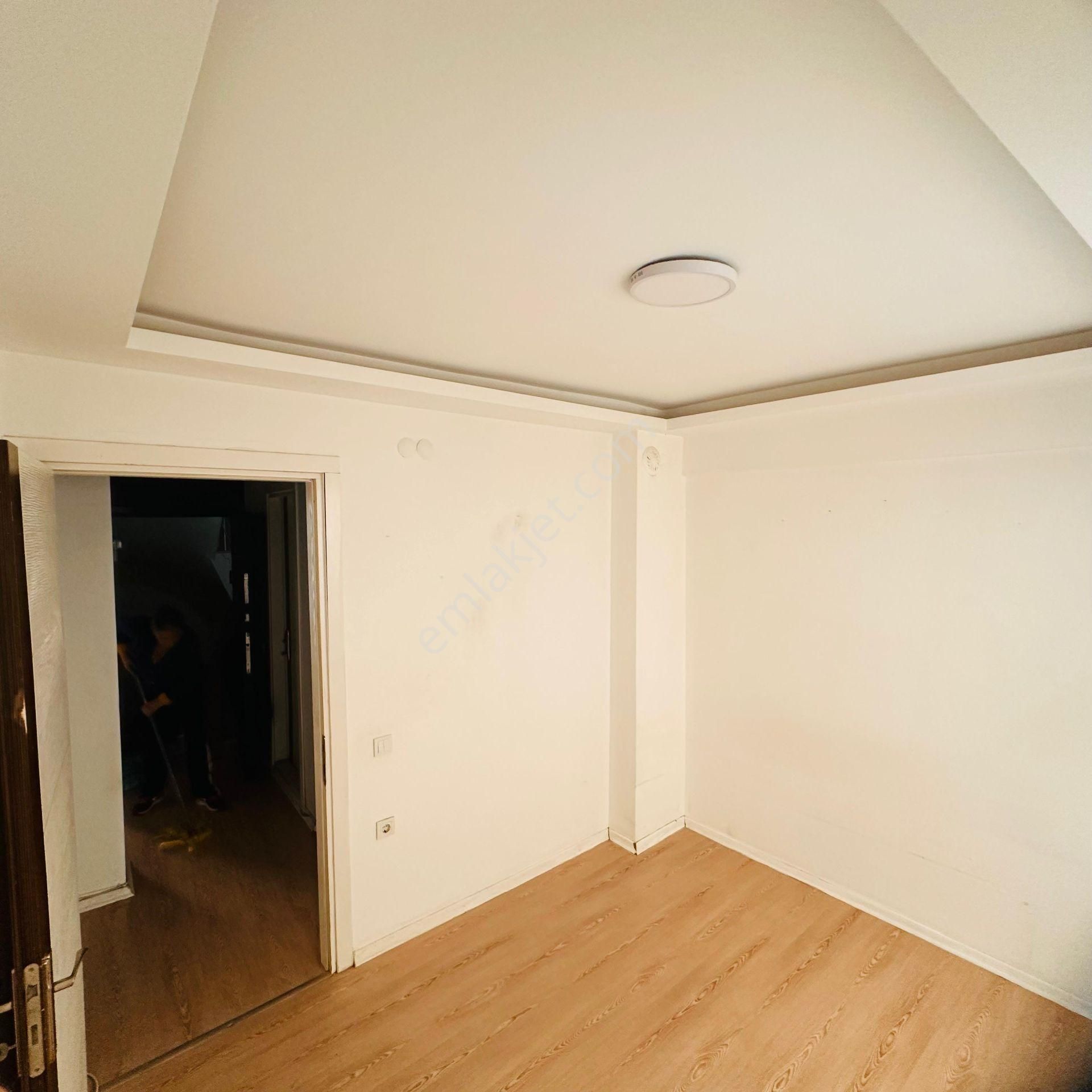 Acill Buca Şirinyer Merkez Civarı 2+1 80m2 Dgazlı Arakat Balkonlu Satılık Daire - Görsel 14