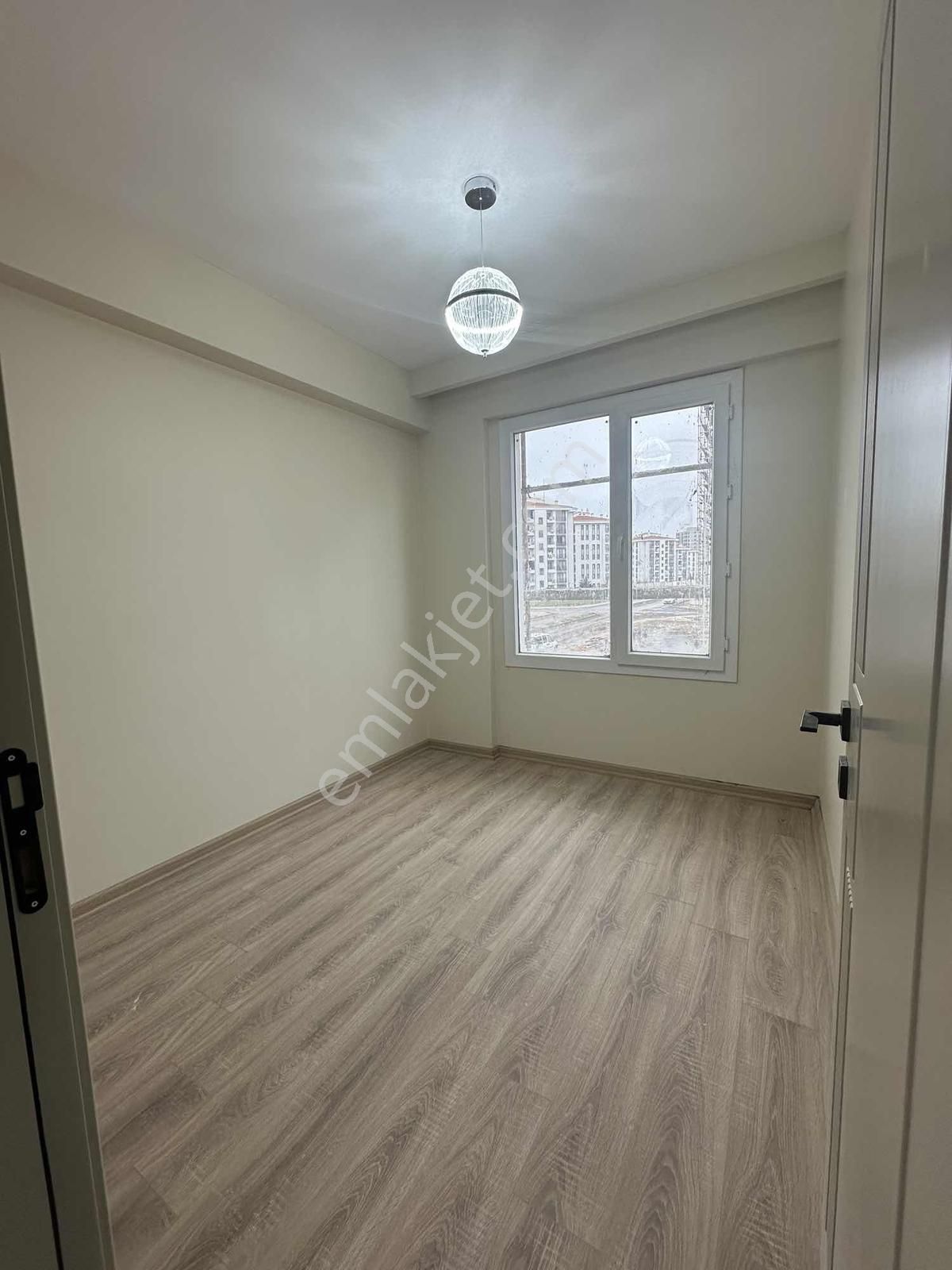 Rota"dan Yatırımlık Üçkuyularda Satılık Daire - Görsel 24