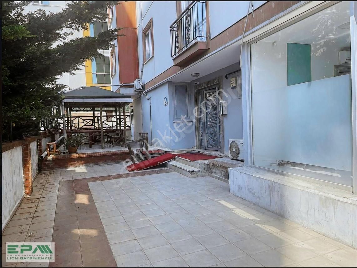 Küçükbakkalköy Metro Yürüme Mesafesi 2+1 Eşyalı Arakat Kiralık - Görsel 8