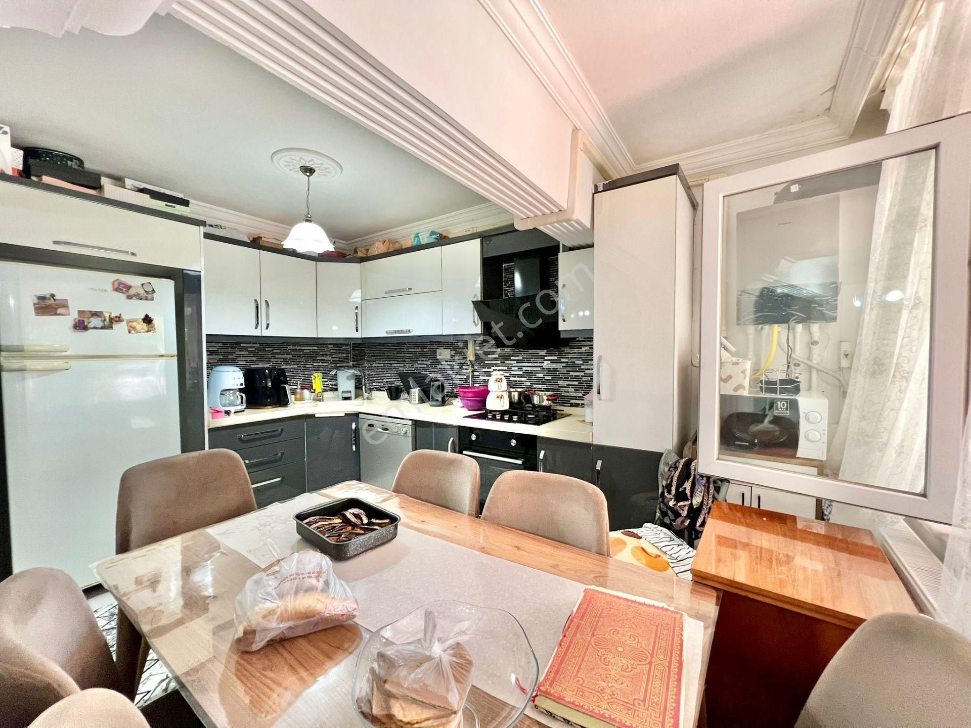 ꧁ay Emlaktan꧂altınkum'da Denize 100 Mt Müstakil Tadında Bahçe Kullanımlı Ön Cephe Satılık 1+1 Daire - Görsel 4