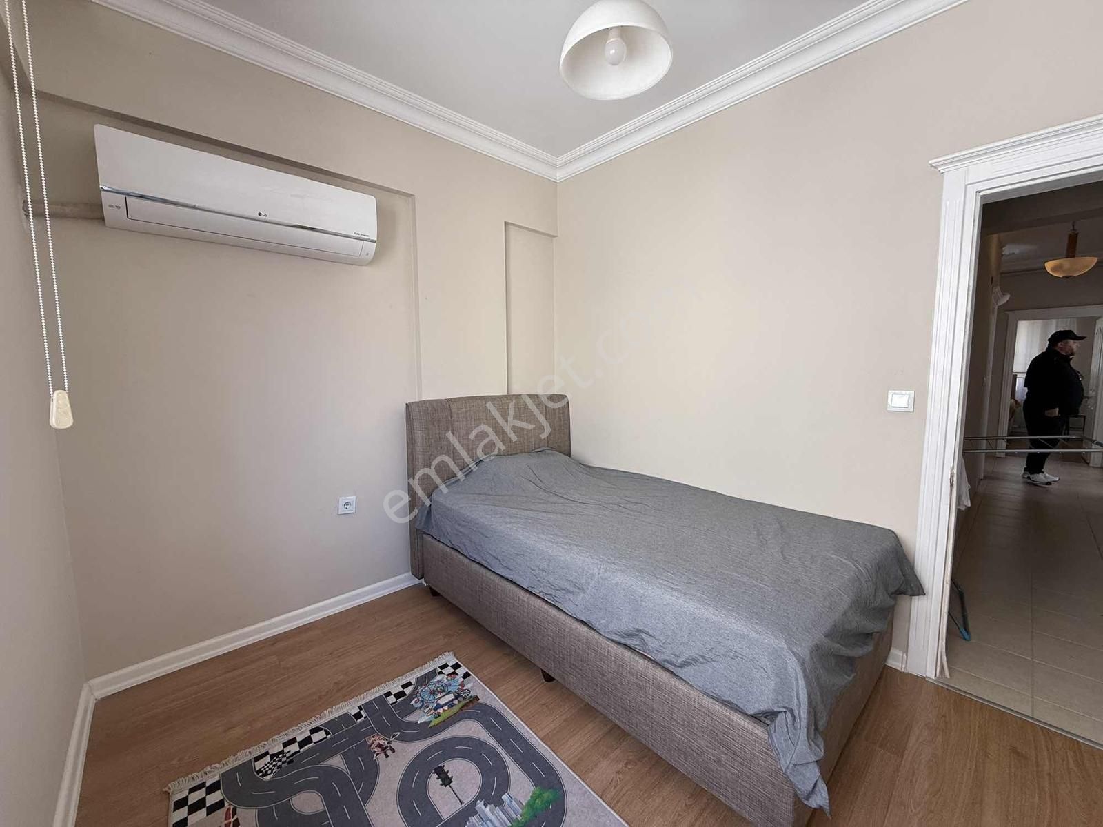 Pınarbaşı Caddesine Yakın 5+1 Dubleks Doğalgazlı Geniş Daire - Görsel 18