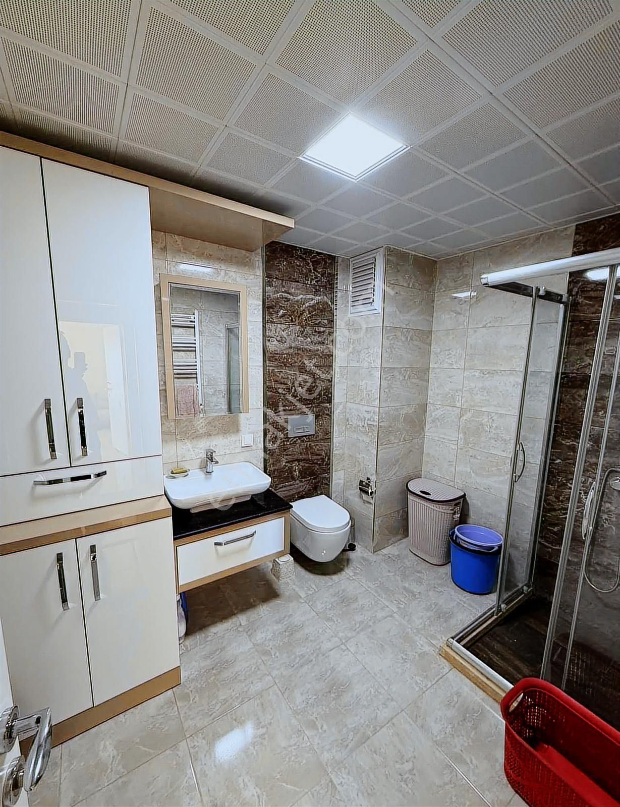 Mazıdağı'nda Havuzlu Binada Teraslı 4+1 Lüks Dubleks Daire - Görsel 12