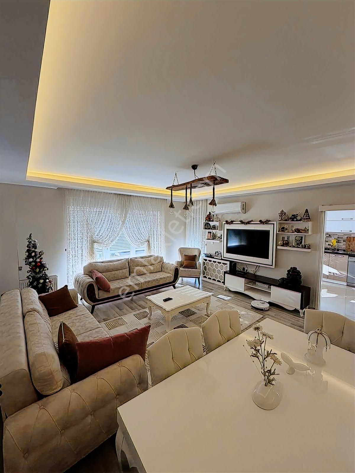 Mazıdağı'nda Havuzlu Binada Teraslı 4+1 Lüks Dubleks Daire - Görsel 26