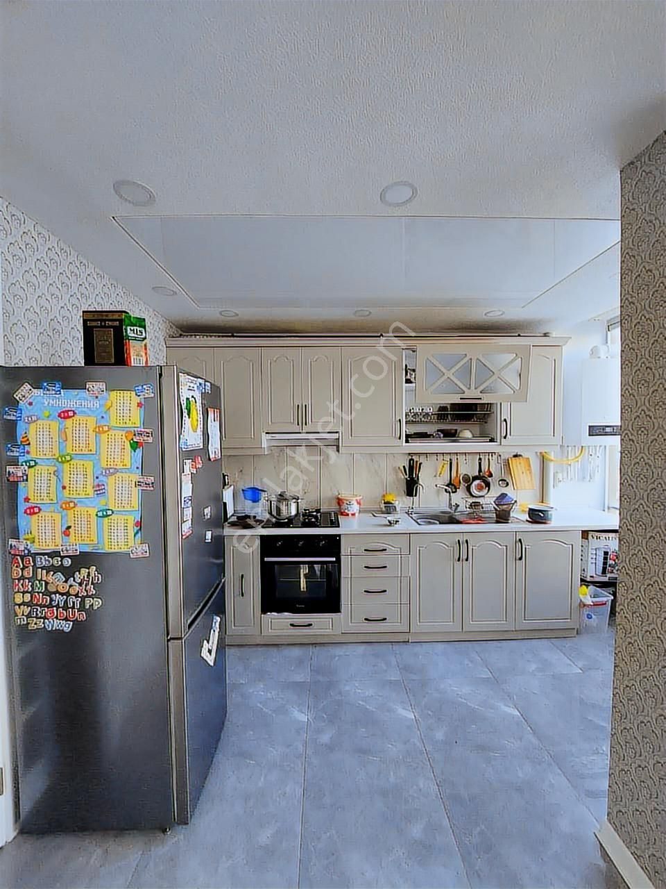 Liman'da Ana Yol Üzerinde İçi Yapılı Doğalgazlı 2+1 Daire