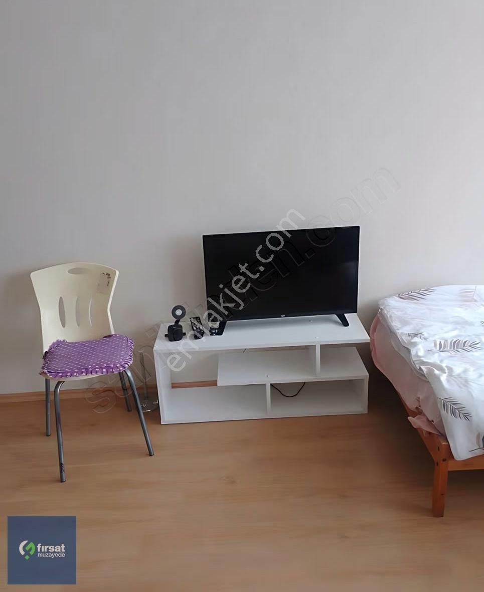 Dumankaya Dizayn'da Havuz Manzaralı 1+0 Eşyalı Daire - Görsel 15