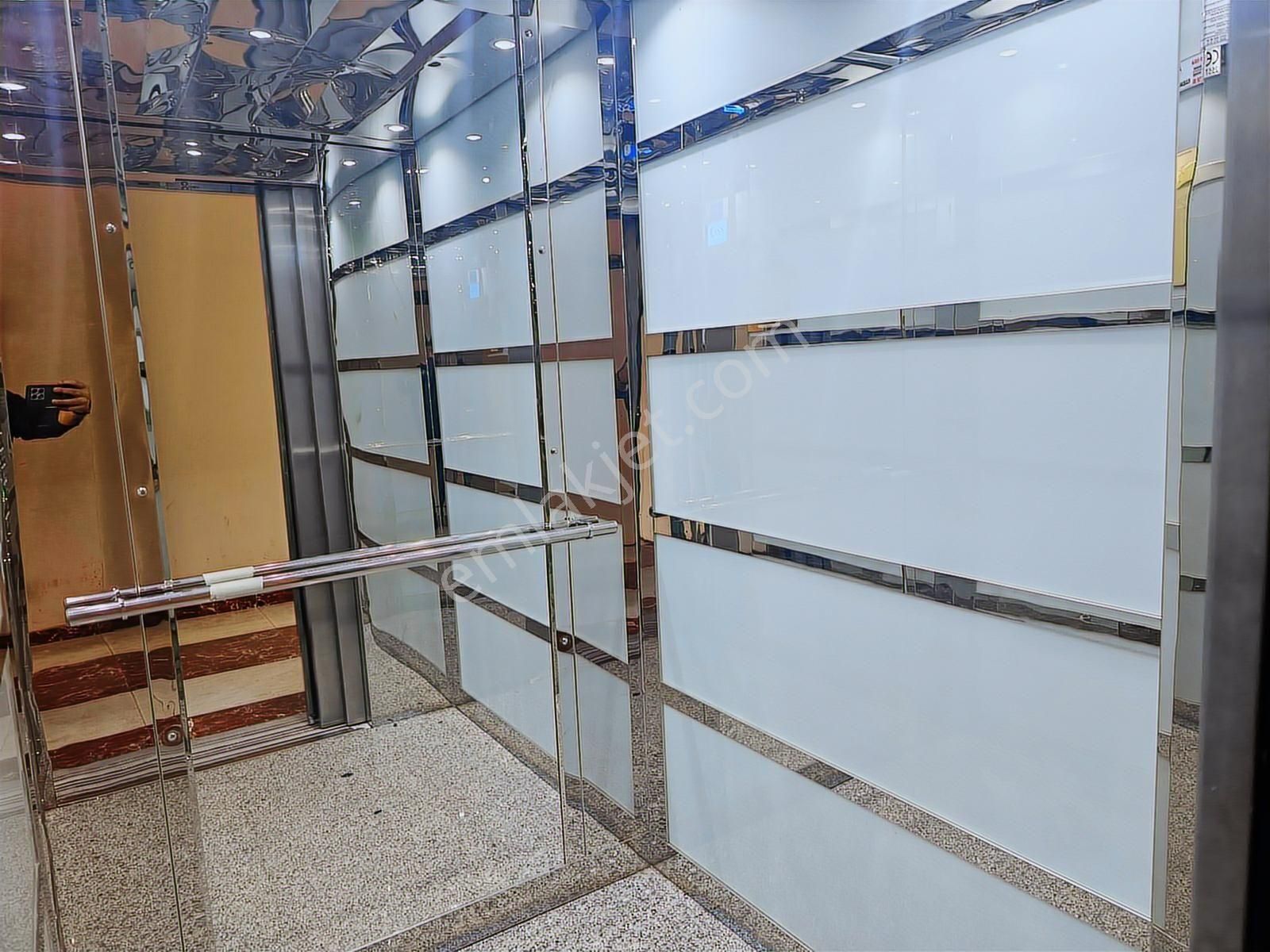 Küçük Ali Mahallesin De 3+1 Güneş Konağın Da Satılık Daire - Görsel 16