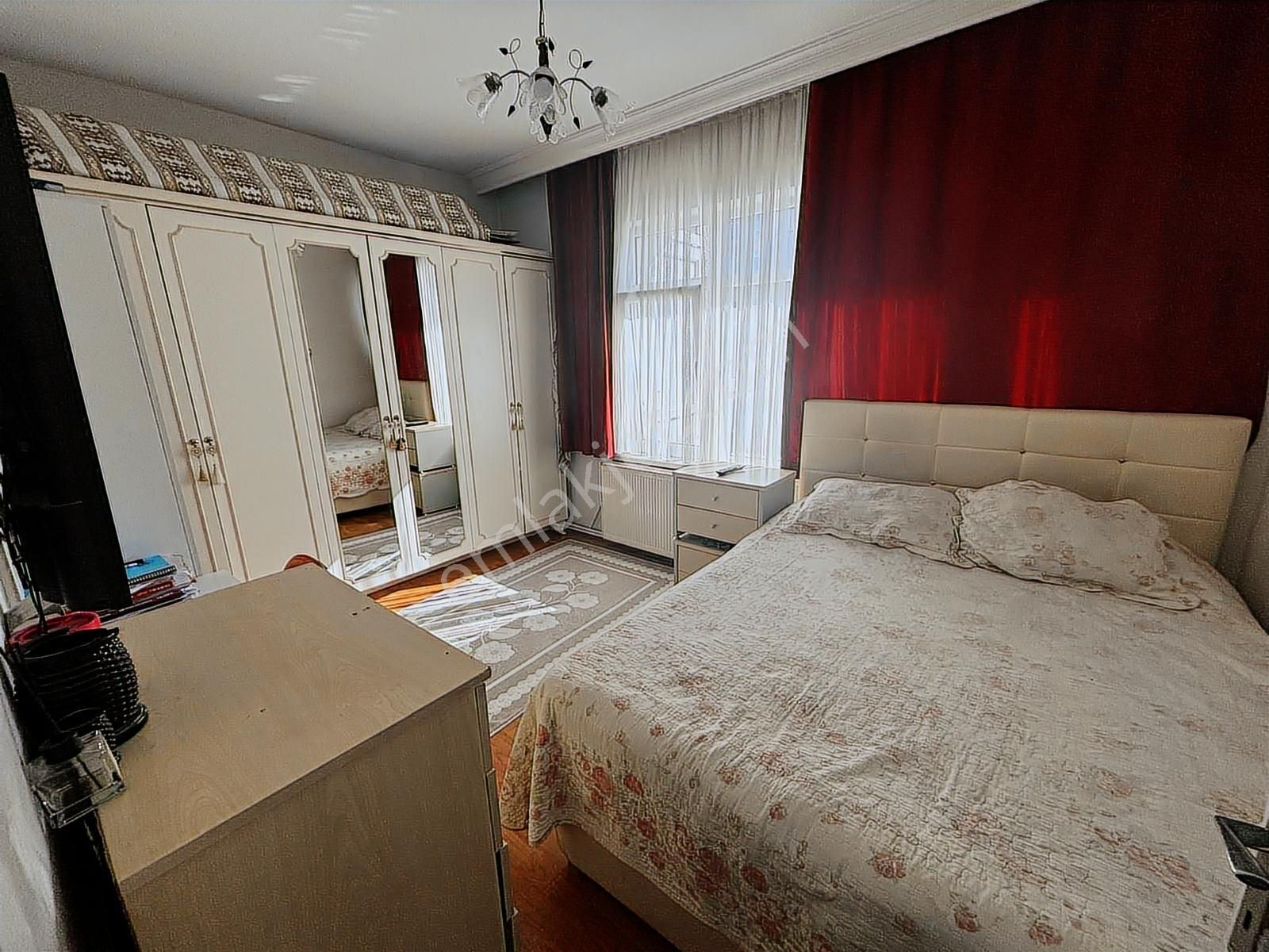 Demetevler İvedik Caddesinde Metro 2 Dk Asansörlü Geniş, Satılık - Görsel 9