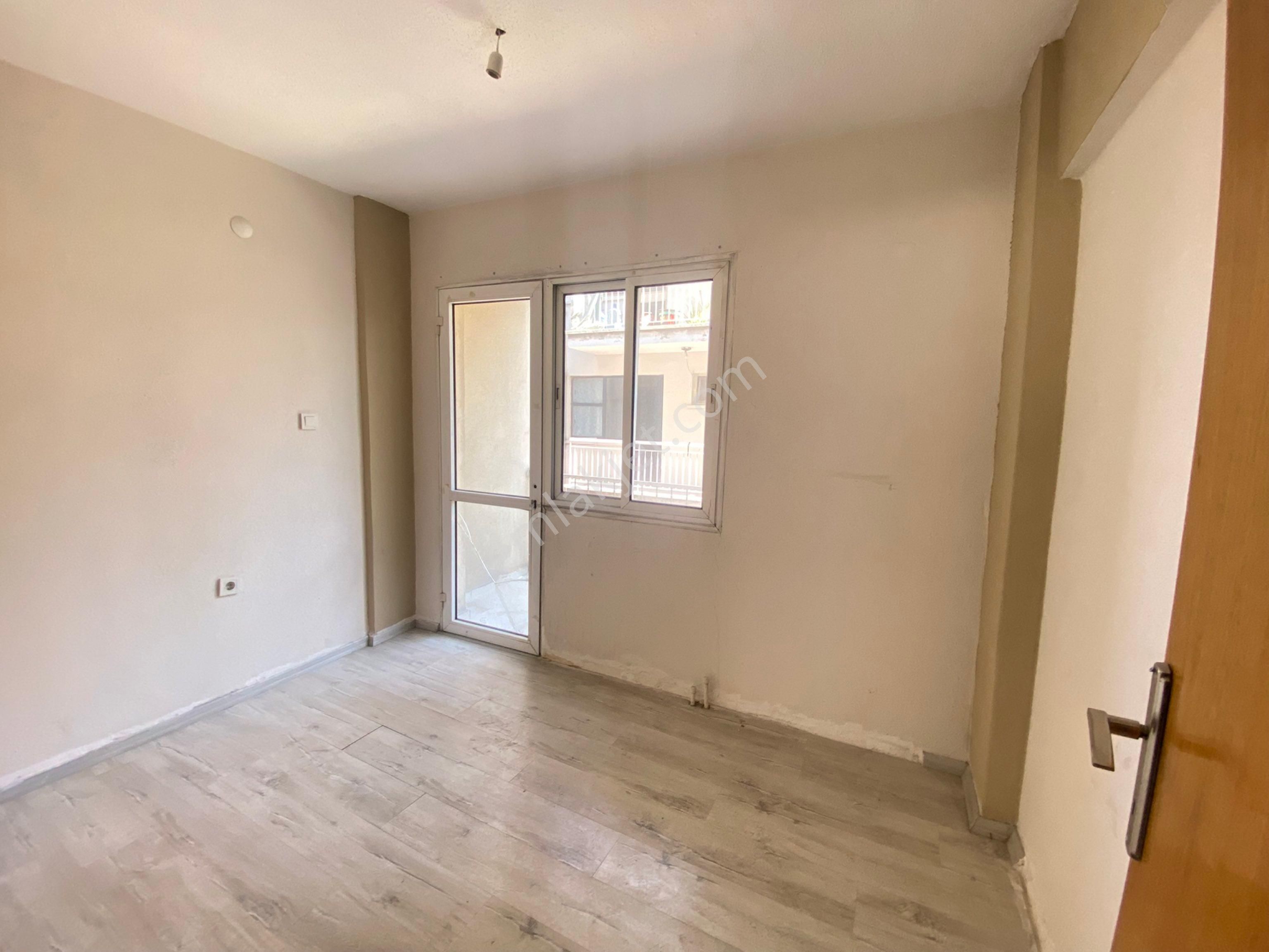 Akalın Dan Şehir Merkezinde Ayrı Mufak Arakat 1+1 Satılık Daire - Görsel 8