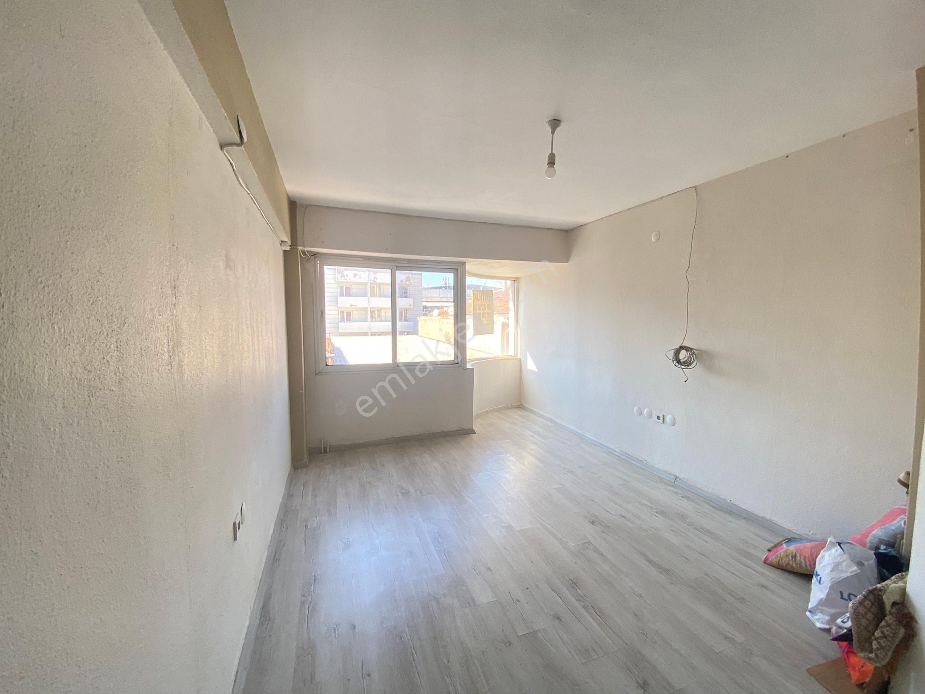 Akalın Dan Şehir Merkezinde Ayrı Mufak Arakat 1+1 Satılık Daire - Görsel 4