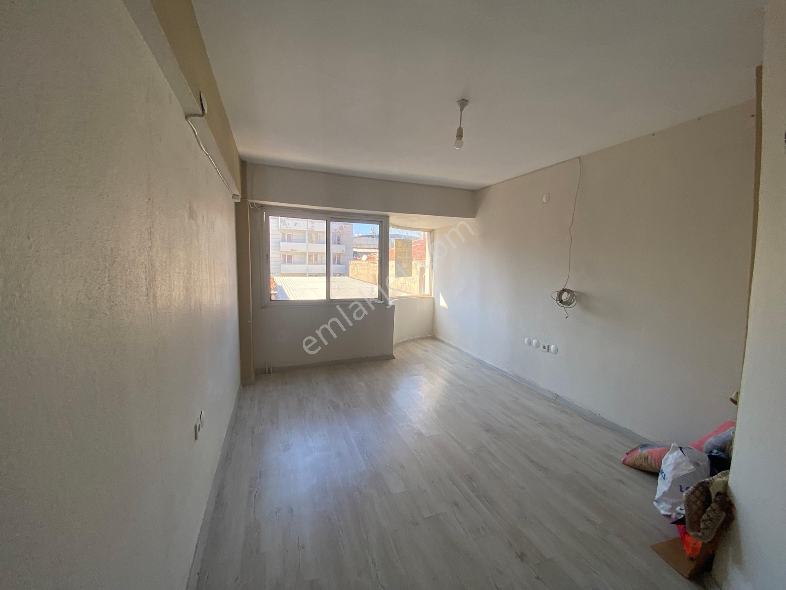 Akalın Dan Şehir Merkezinde Ayrı Mufak Arakat 1+1 Satılık Daire - Görsel 5