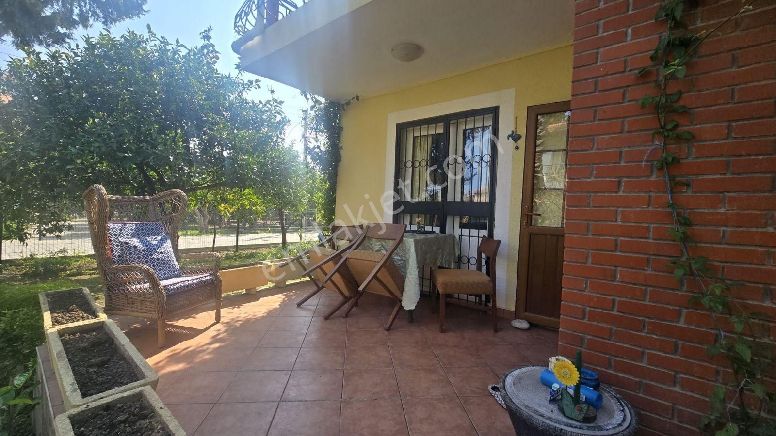 Kemer Çamyuva'da Denize Yürüme Mesafesinde Satılık 2+1 Villa - Görsel 2