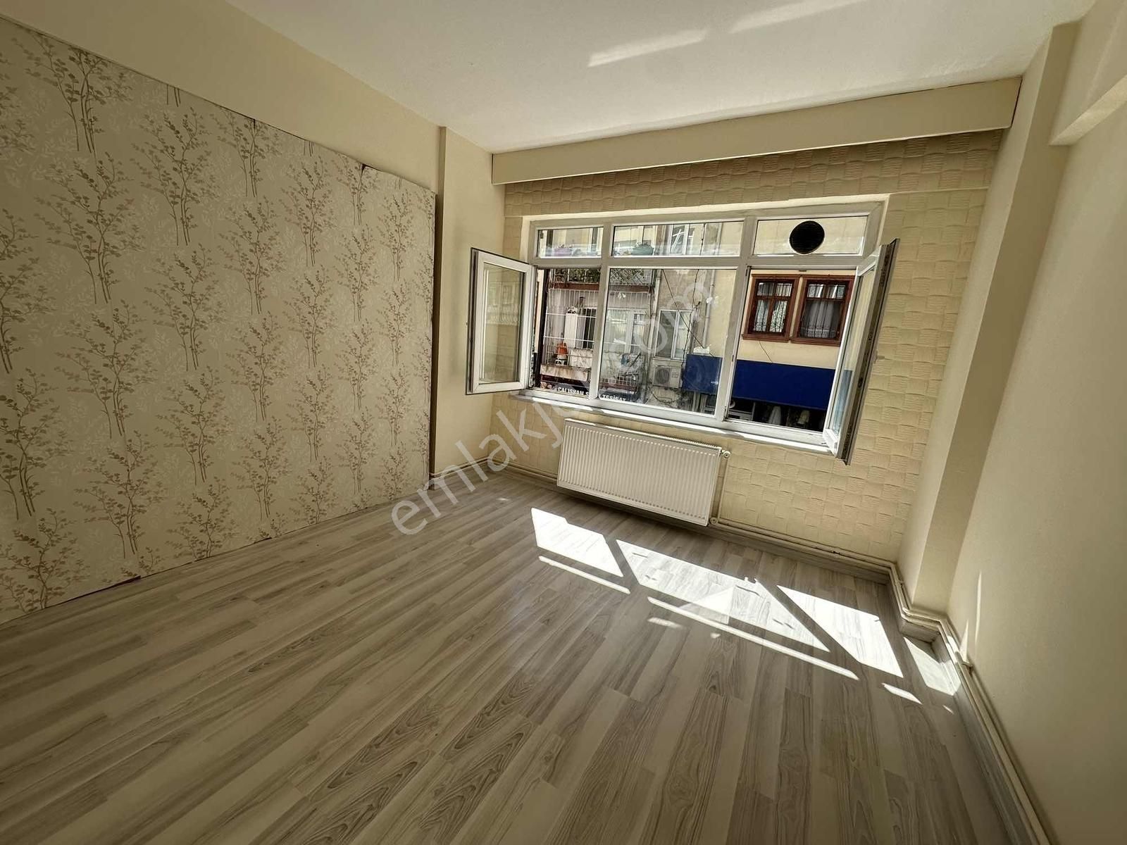 Heykel Nalbantoğlu Mahallesinde 2+1 Kiralık Daire - Görsel 8