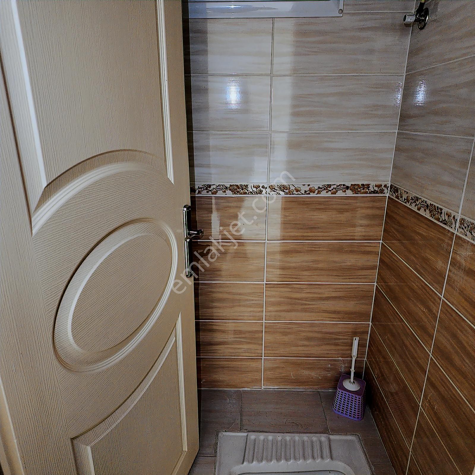 Hürriyetde Bakımlı 135 M2 3+1 Bahçeli Otoparklı Daire - Görsel 24