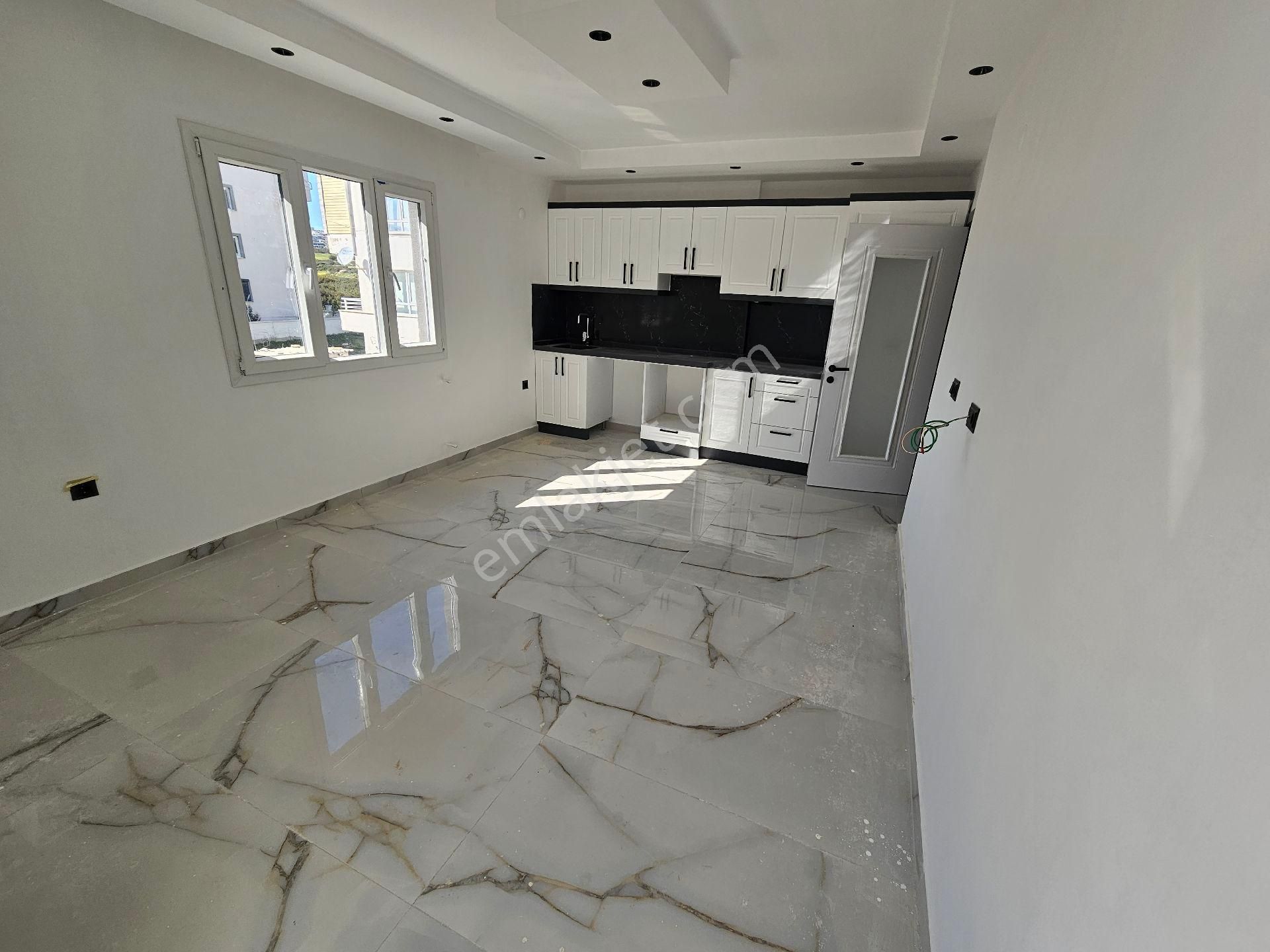 Didim'de Merkezi Konumda Satılık Sıfır 2+1 Daire - Görsel 7