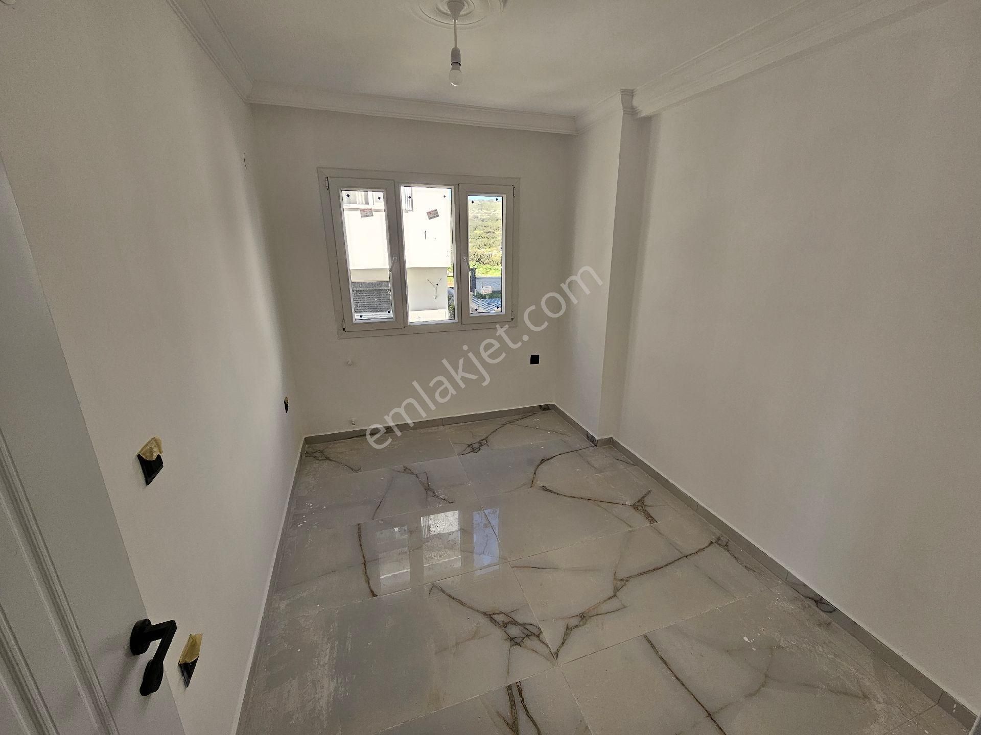 Didim'de Merkezi Konumda Satılık Sıfır 2+1 Daire - Görsel 4