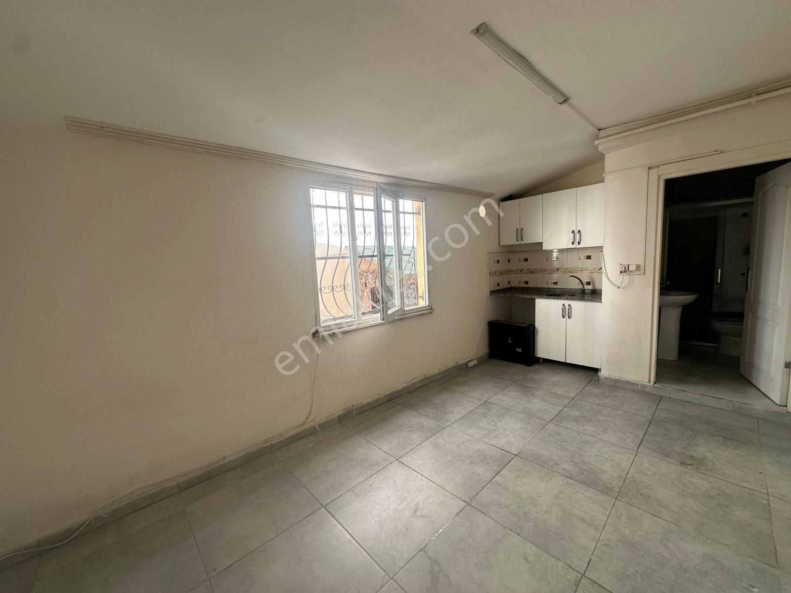 Ümraniye /dudullu / Esenkent Mh. 1+0 Kiralık Daire - Görsel 4