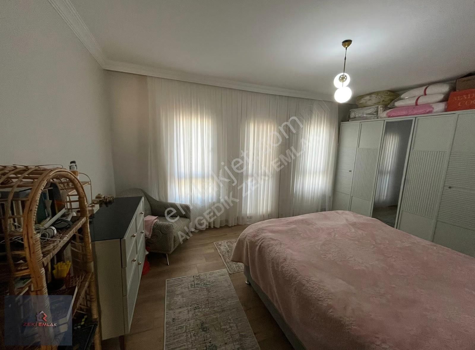 Akgedik Zeki Emlak'tan 2. Etap'ta Satılık 3+1 Geniş Daire - Görsel 4