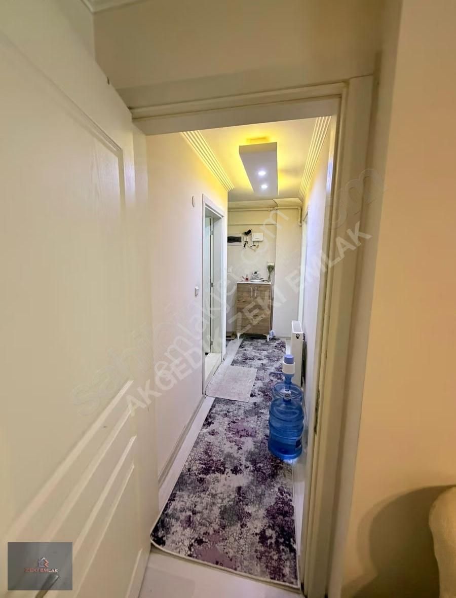 Zeki Emlak'tan Muradiye Mh Kredi Limiti Olmayan 1+1 Satılık D. - Görsel 8