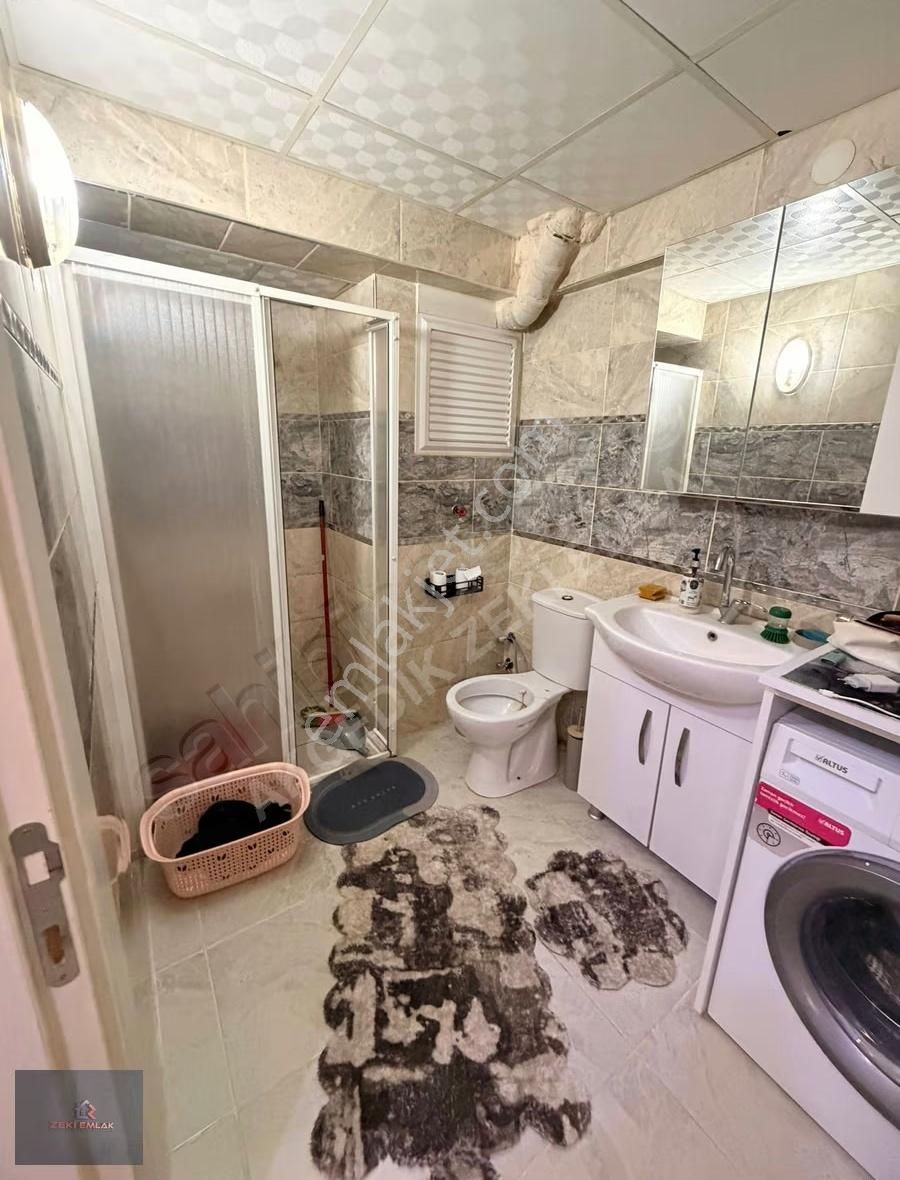 Zeki Emlak'tan Muradiye Mh Kredi Limiti Olmayan 1+1 Satılık D. - Görsel 5