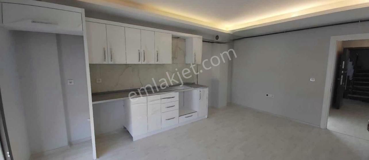 Acil Buca Ufuk Mahde 2+1 75m2 D.gazlı Asansörlü Genç Lüx Daire - Görsel 3