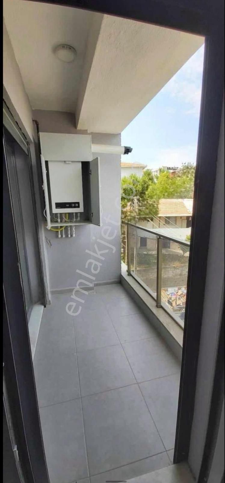 Acil Buca Ufuk Mahde 2+1 75m2 D.gazlı Asansörlü Genç Lüx Daire - Görsel 18