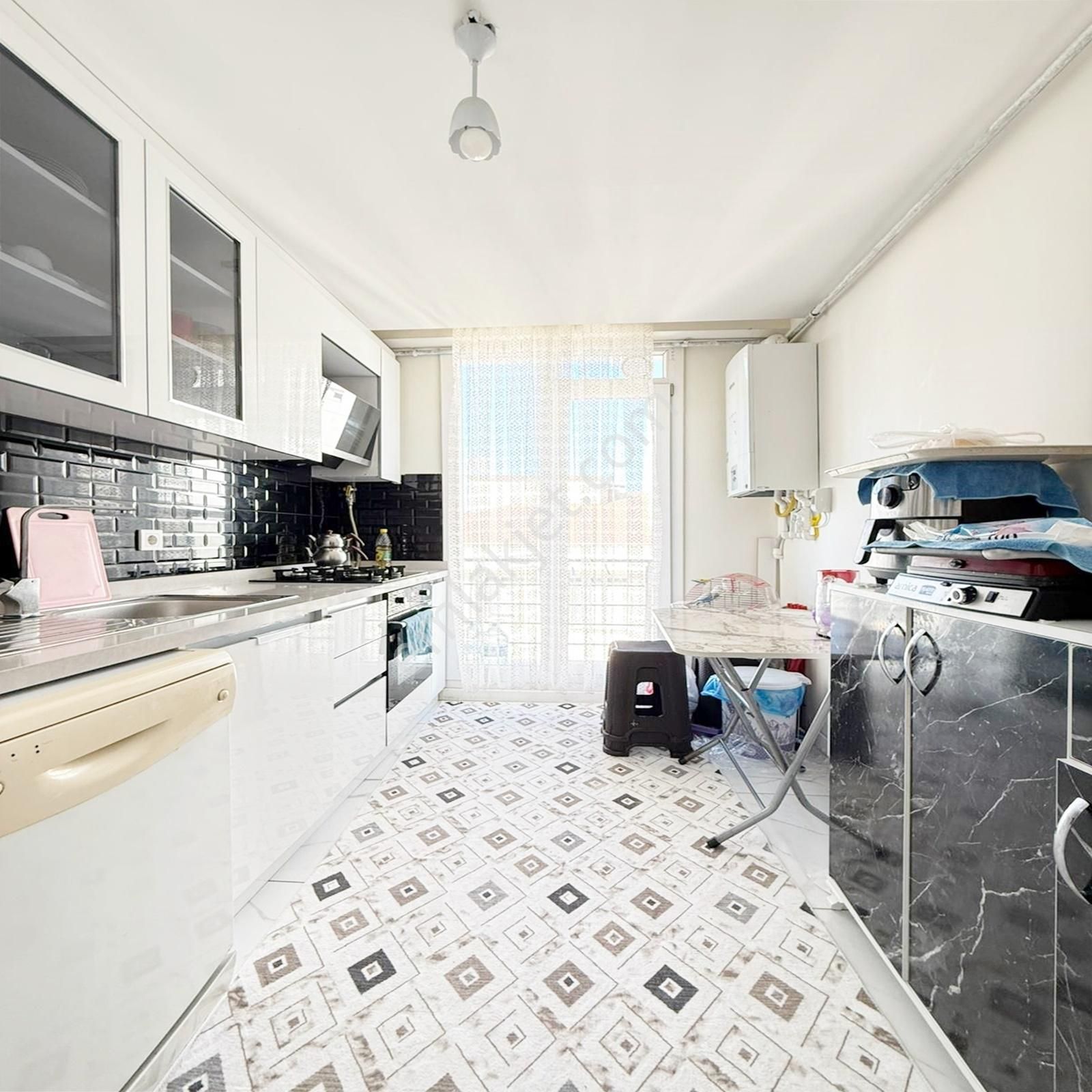 Çekmeköy Yapı Gayrimenkul'den %80 Kredili Lüks Üst Kat Daire!!! - Görsel 11