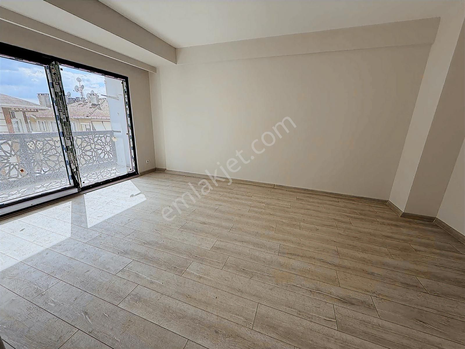 Fl Emlaktan Bulgurlu Yakını 3+1 Sıfır Arakat - Görsel 12