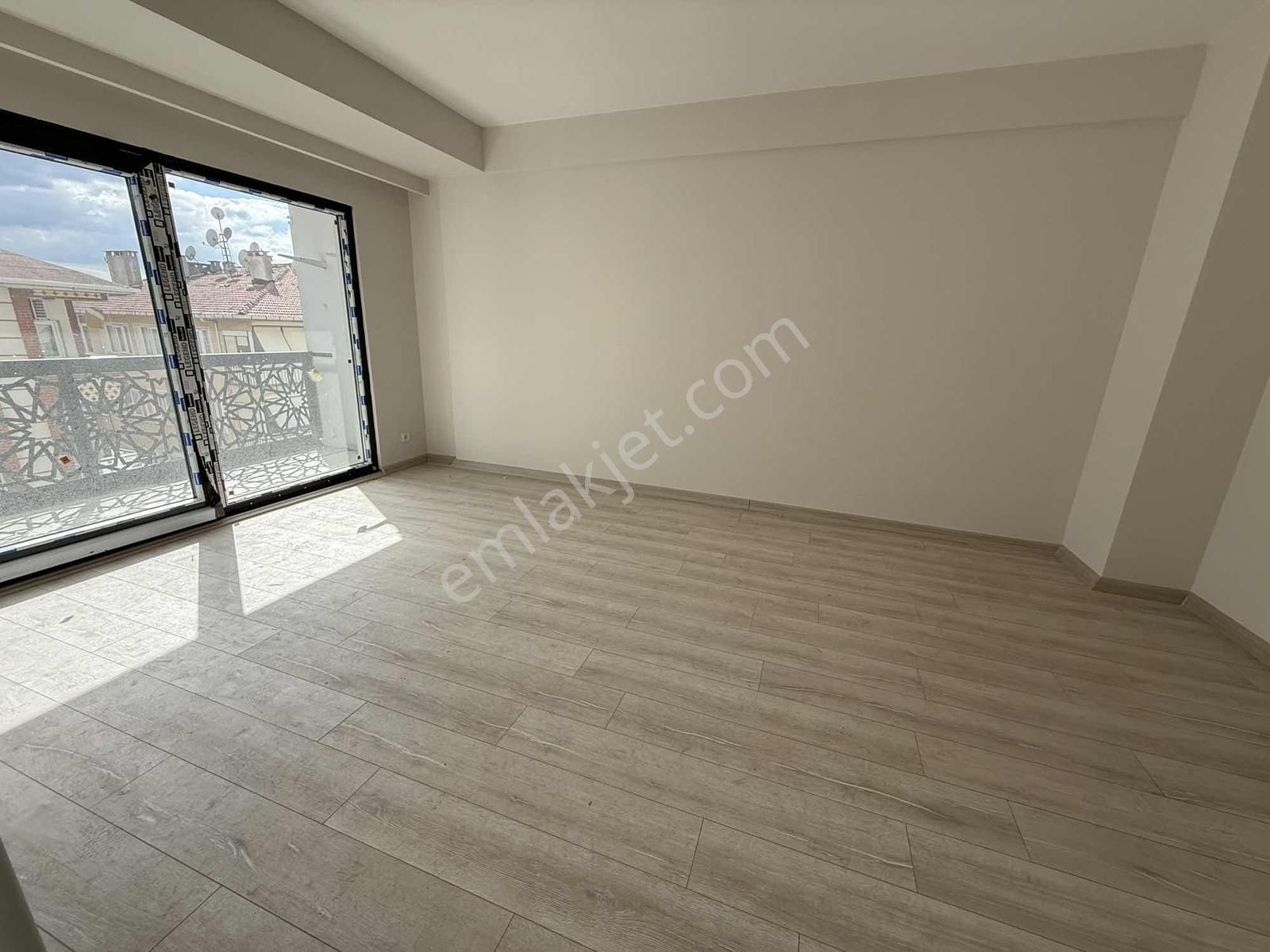 Fl Emlaktan Bulgurlu Yakını 3+1 Sıfır Arakat - Görsel 23