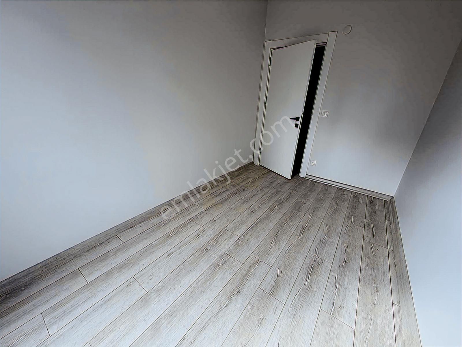 Fl Emlaktan Bulgurlu Yakını 3+1 Sıfır Arakat - Görsel 17