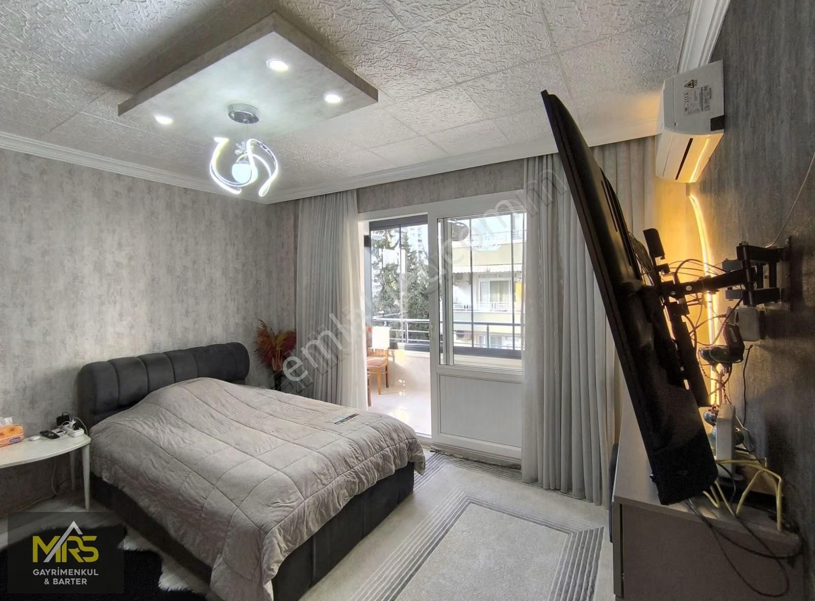 Mrs Gayrimenkulden Viranşehirde Havuzlu Eşyalı 3+1 Satılık Daire - Görsel 9
