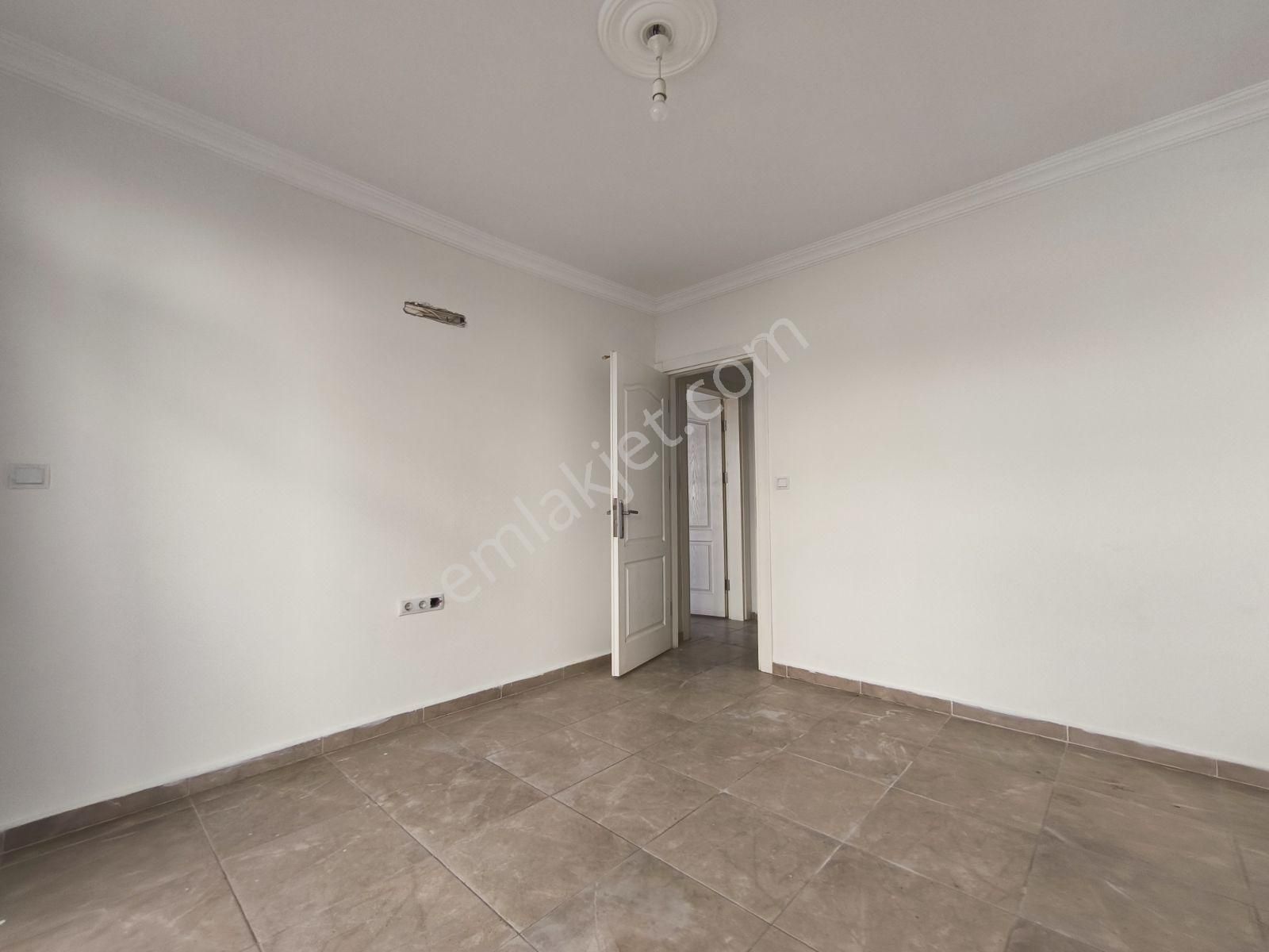 Manavgat Aşağı Hisar Mahallesi'nde 1+1 Kiralık Daire & Ofis - Görsel 4