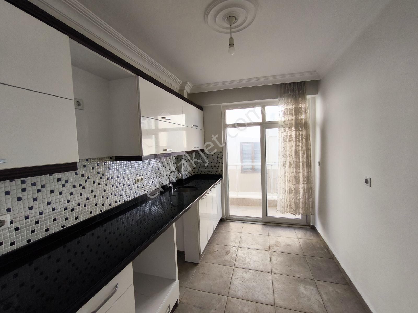 Manavgat Aşağı Hisar Mahallesi'nde 1+1 Kiralık Daire & Ofis - Görsel 2