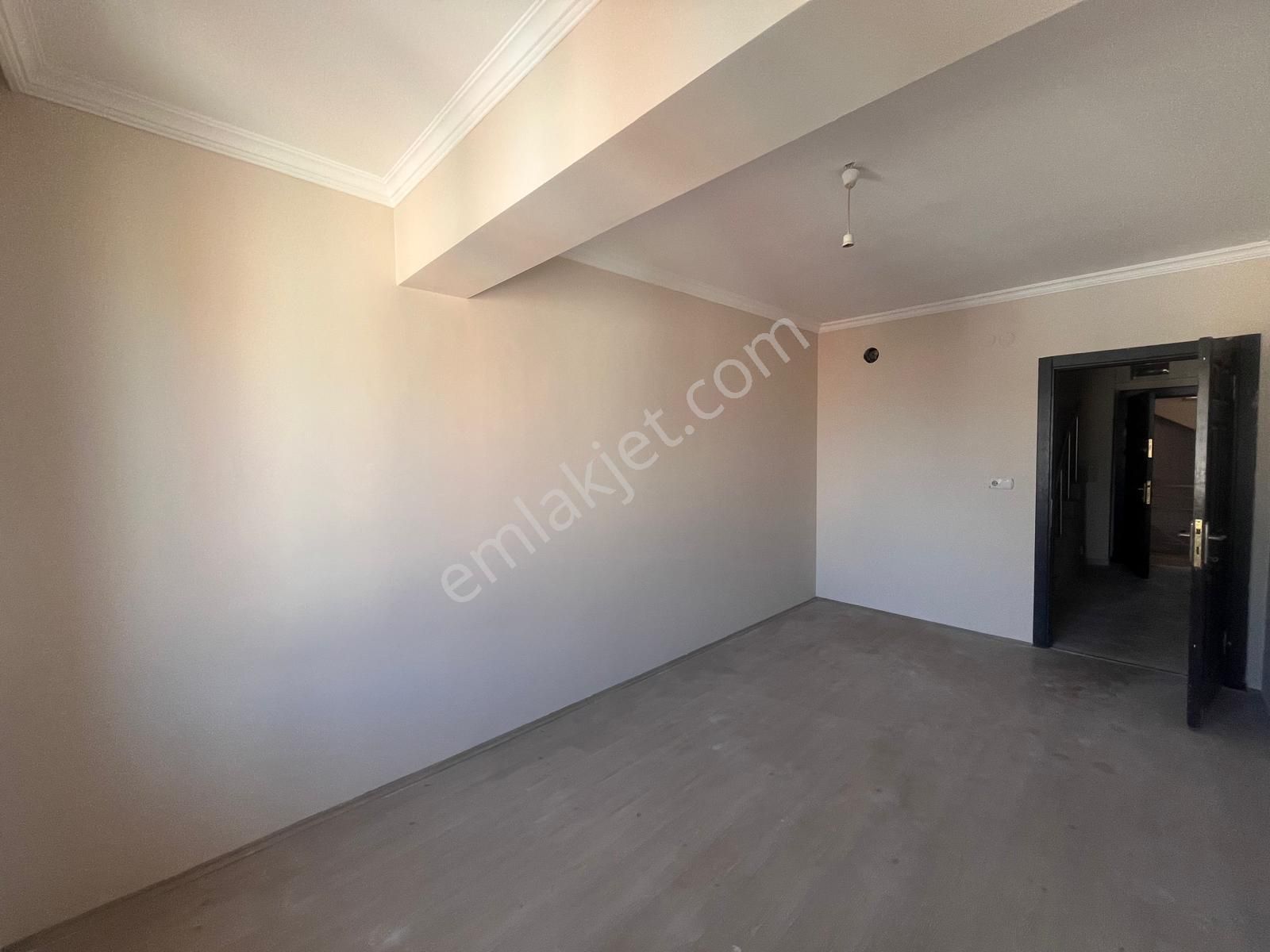 Century21 Vizyon’dan Anadolu Üni. Yakını Kiralık 2+1 Dubleks Daire - Görsel 8